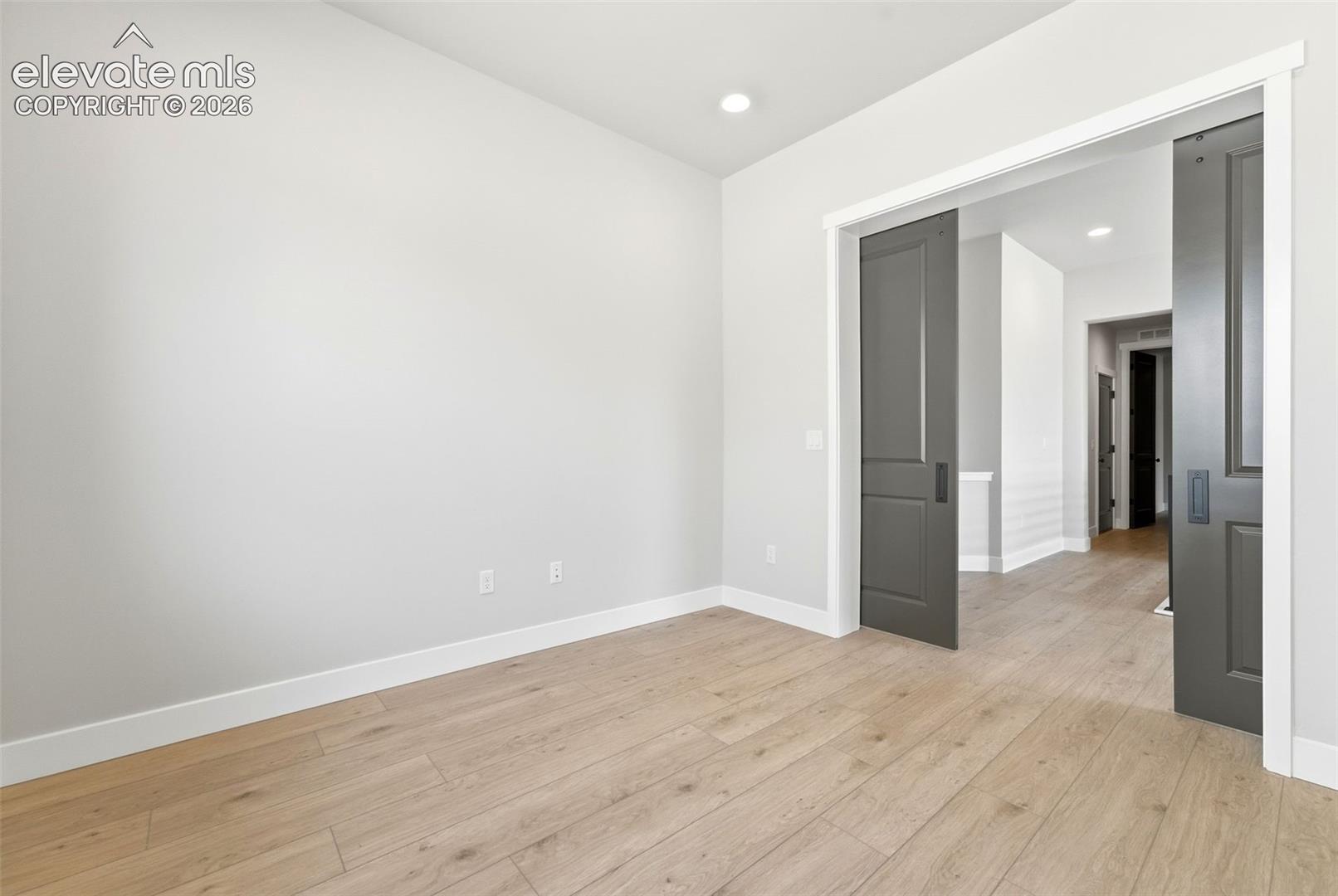 Listing photo 11 for 2429 Sangria Court