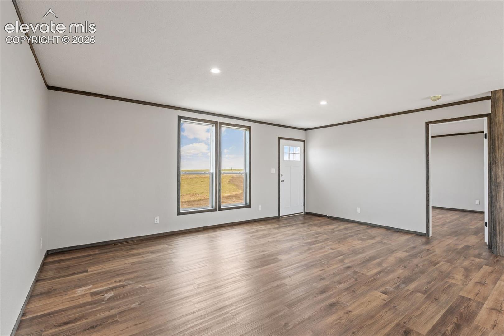Listing photo 5 for 35750 Vorenberg Road