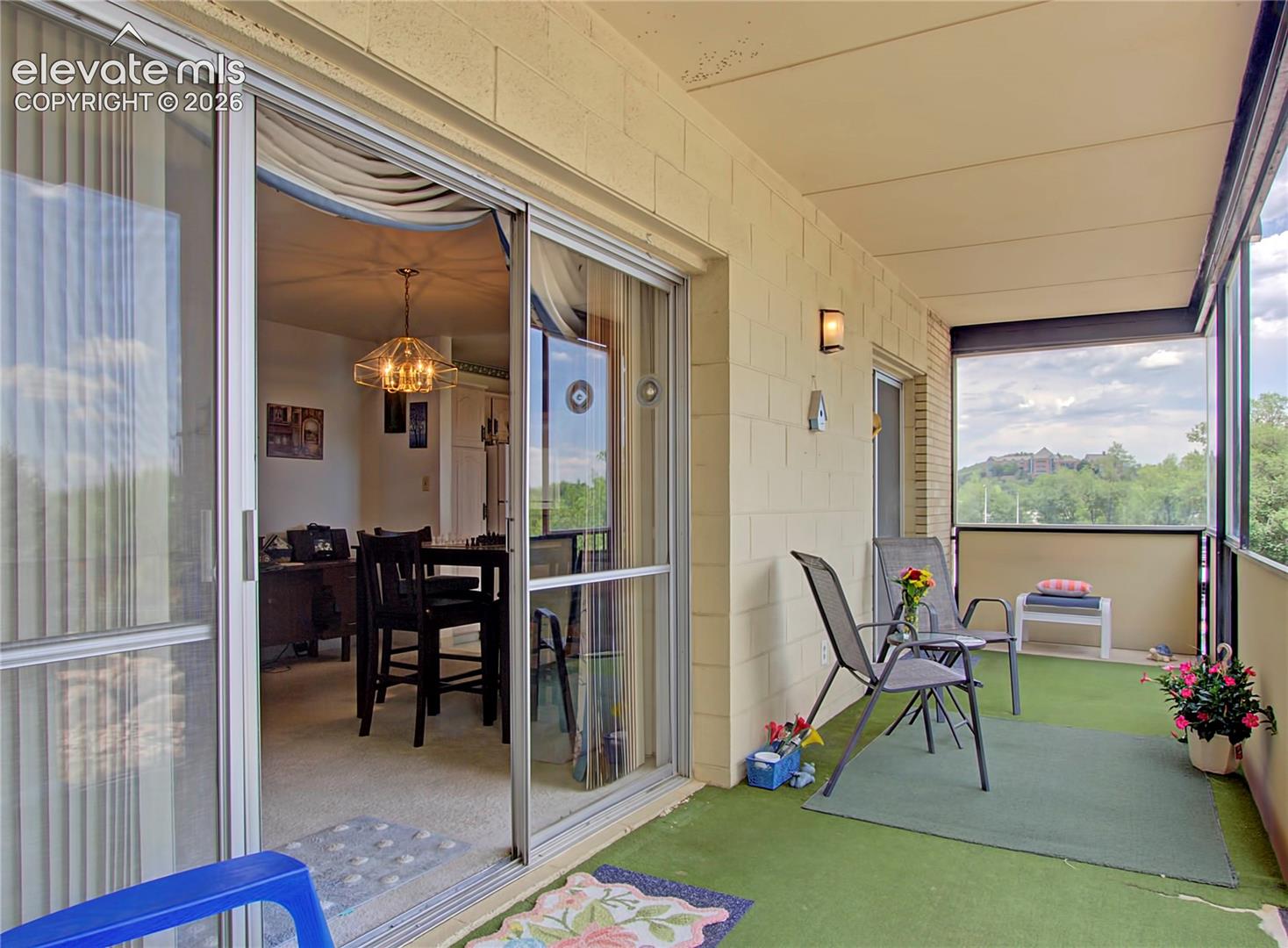 777 Saturn Drive, photo 22