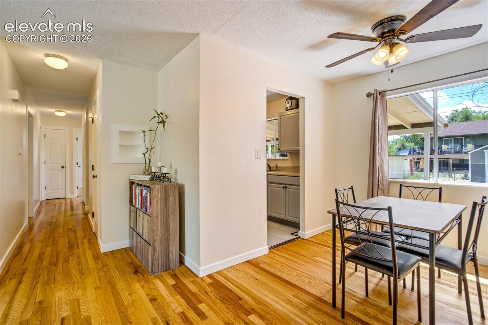 112 Roosevelt Street, photo 9