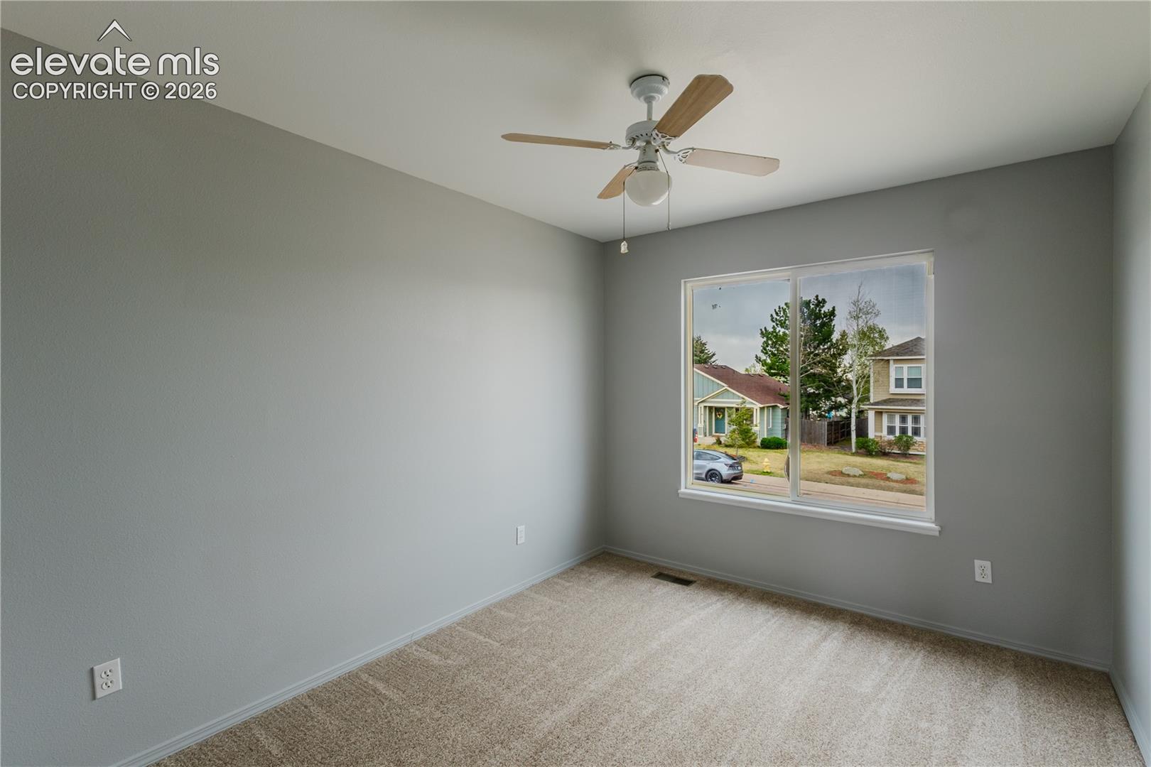 Listing photo 21 for 8156 Oliver Road