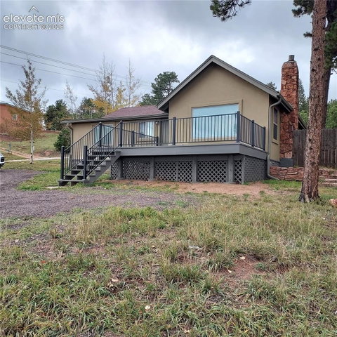 111 N Walnut Street — listing photo
