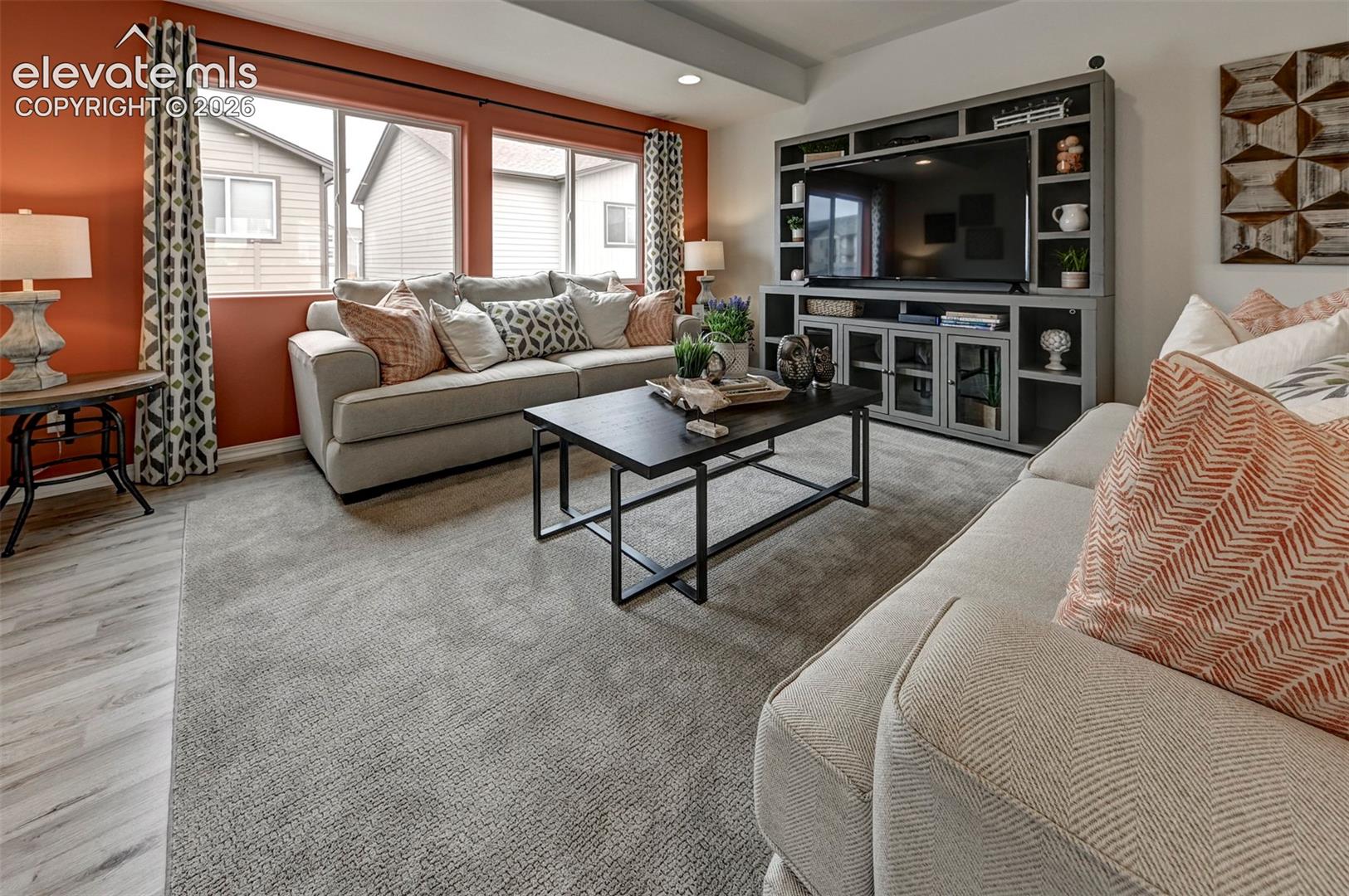 1827 Wildland Heights, photo 4