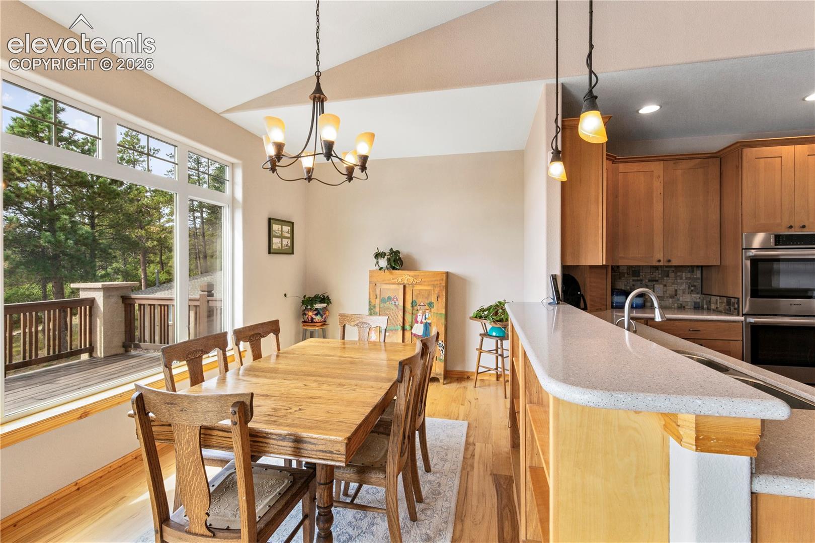 Listing photo 9 for 3290 Hamal Circle