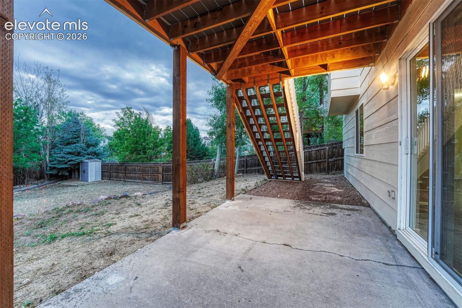 Listing photo 43 for 5126 Stone Fence Drive