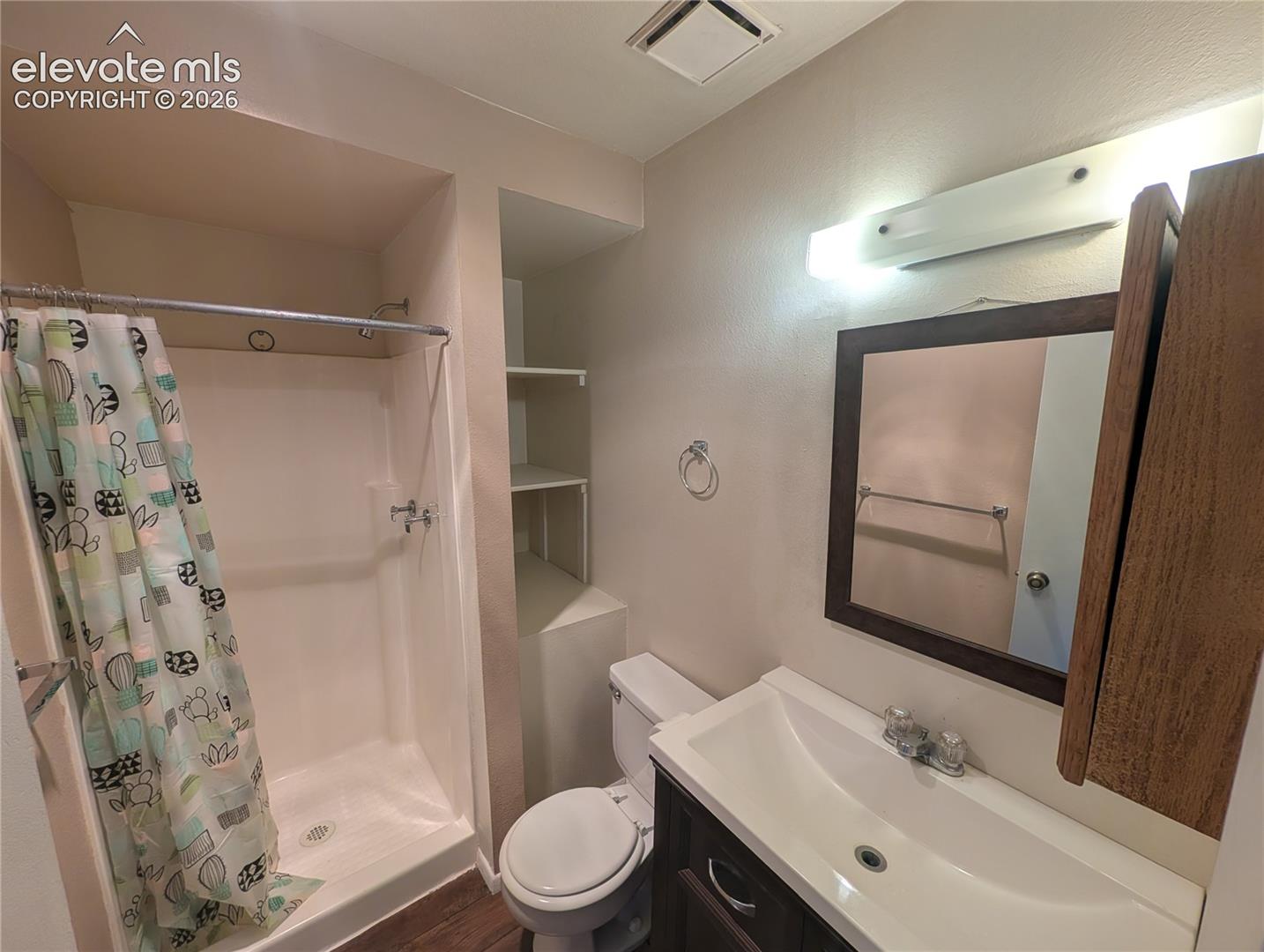 Listing photo 25 for 401 Forest Edge Road A1