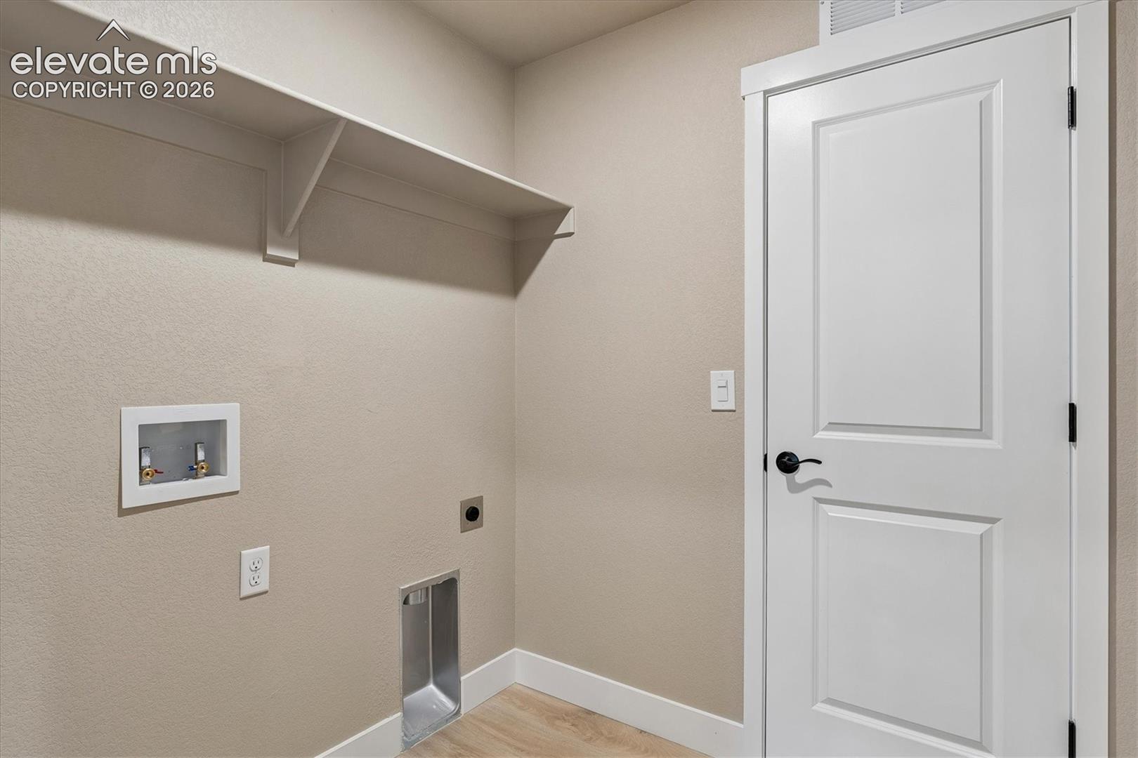 Listing photo 17 for 5325 Sidewinder Drive