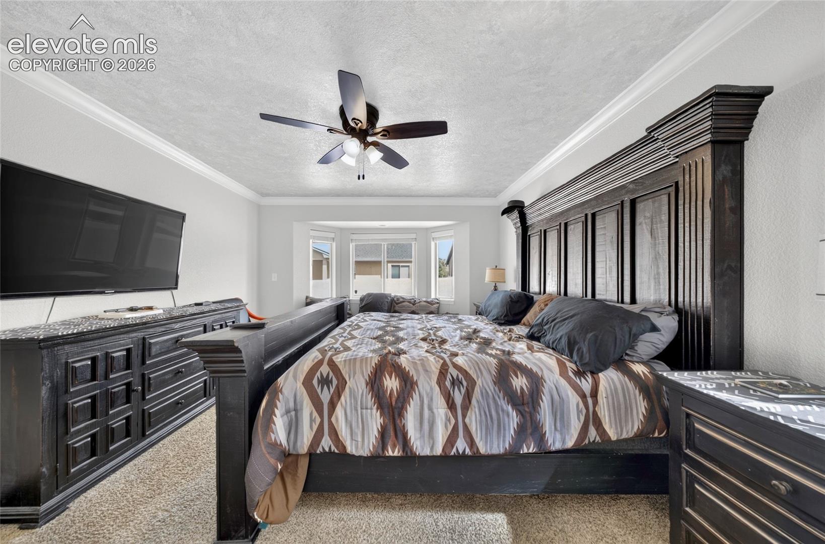 Listing photo 10 for 2311 Meadowlark Lane