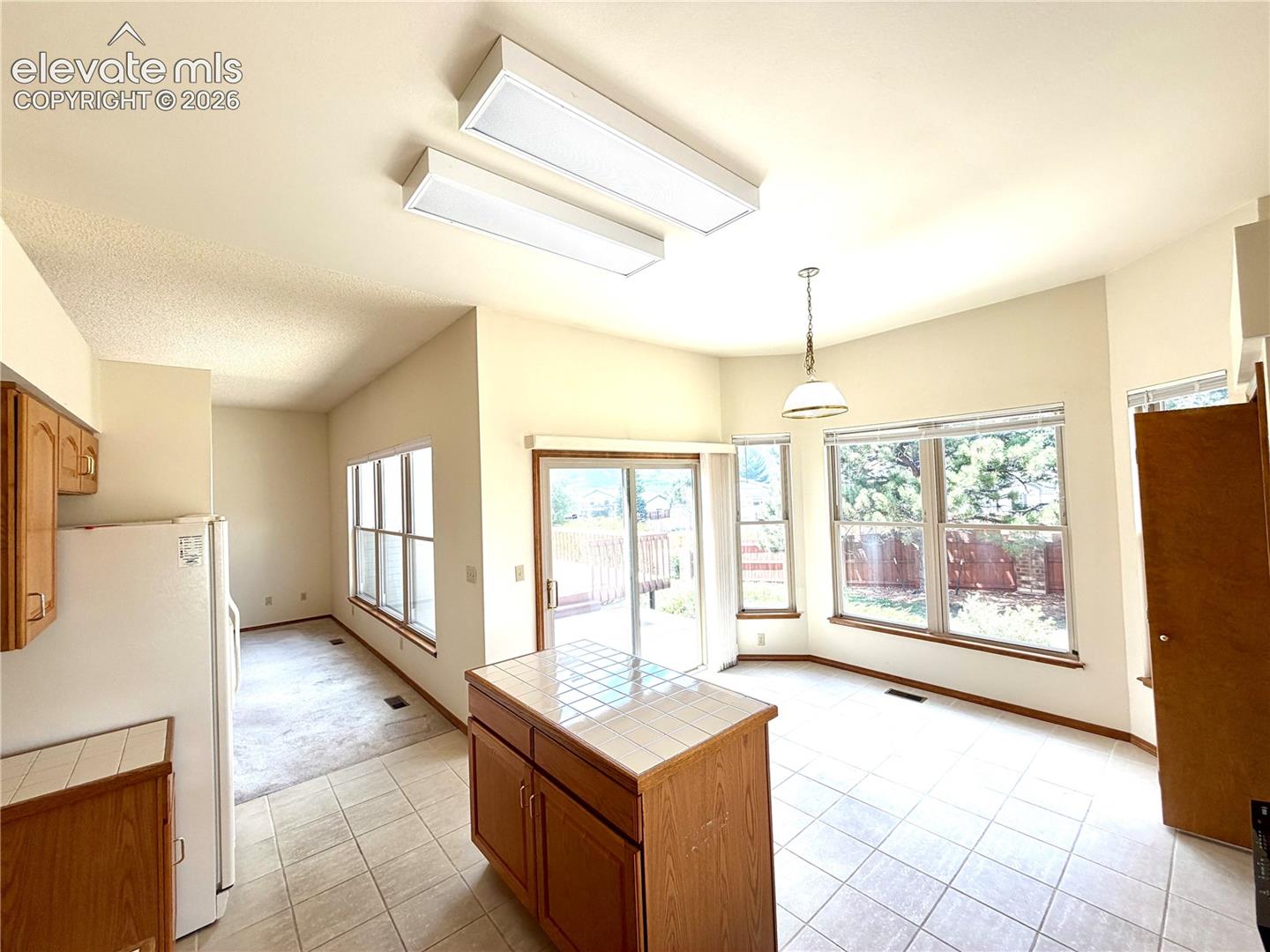 8402 Sutterfield Drive, photo 18