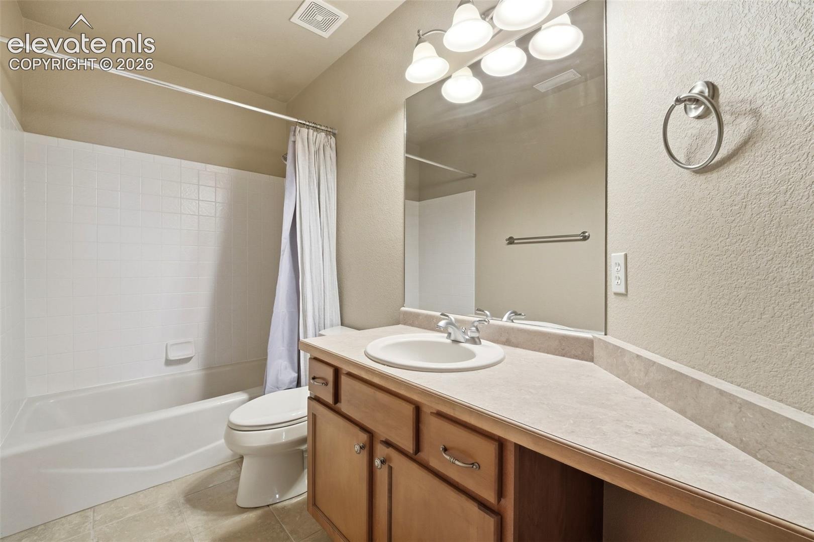 1630 Oakmont Drive, photo 26
