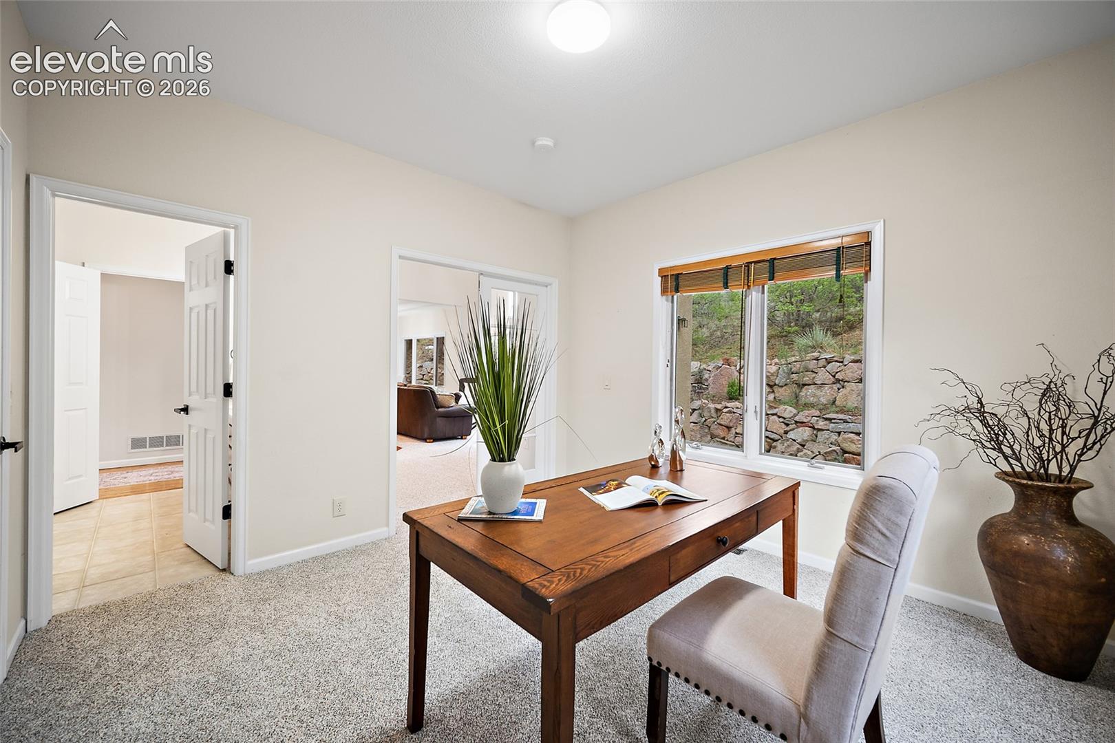 7530 Winding Oaks Drive, photo 21