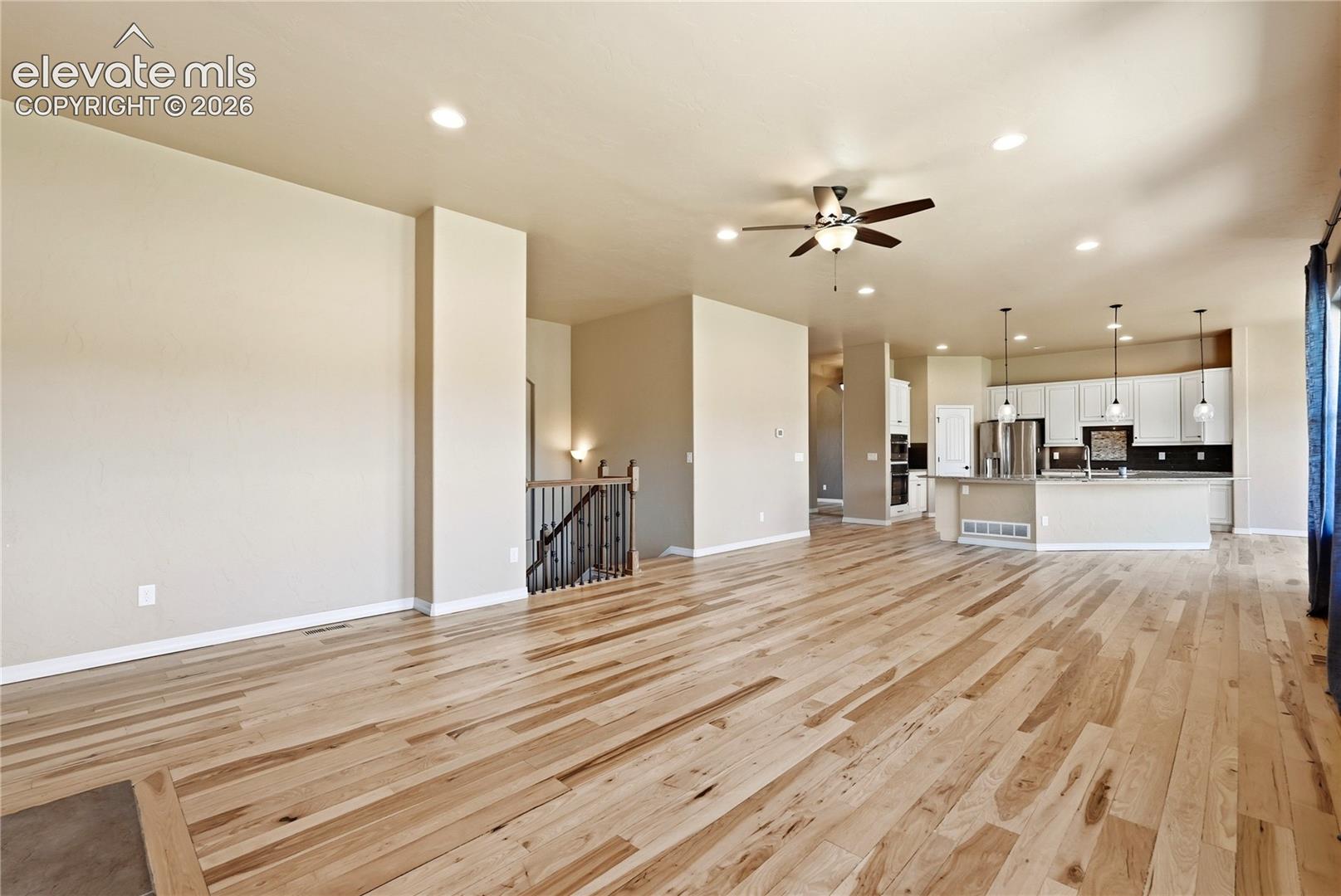 Listing photo 17 for 1908 Turnbull Drive