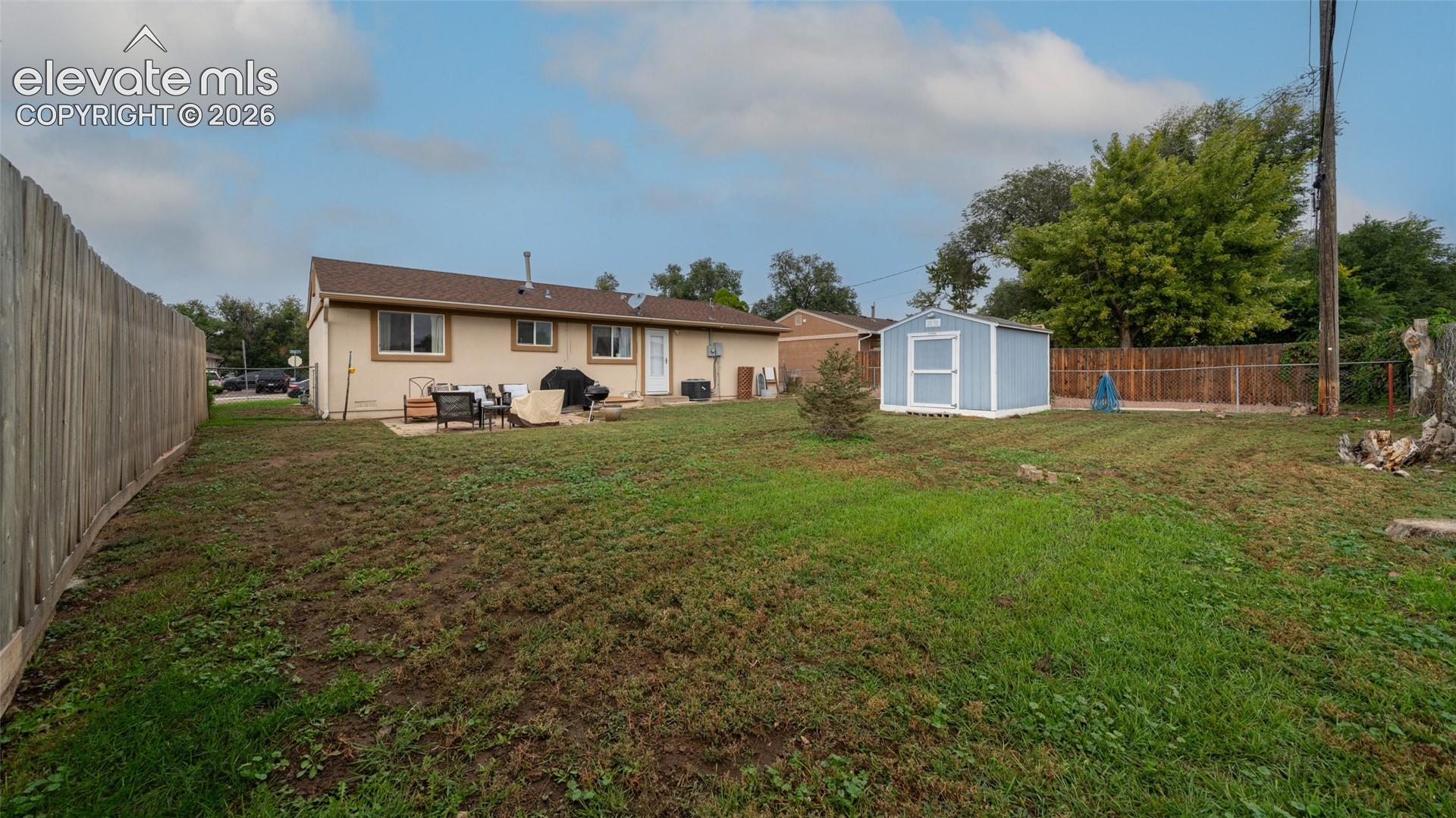 Listing photo 12 for 3 Otowi Drive