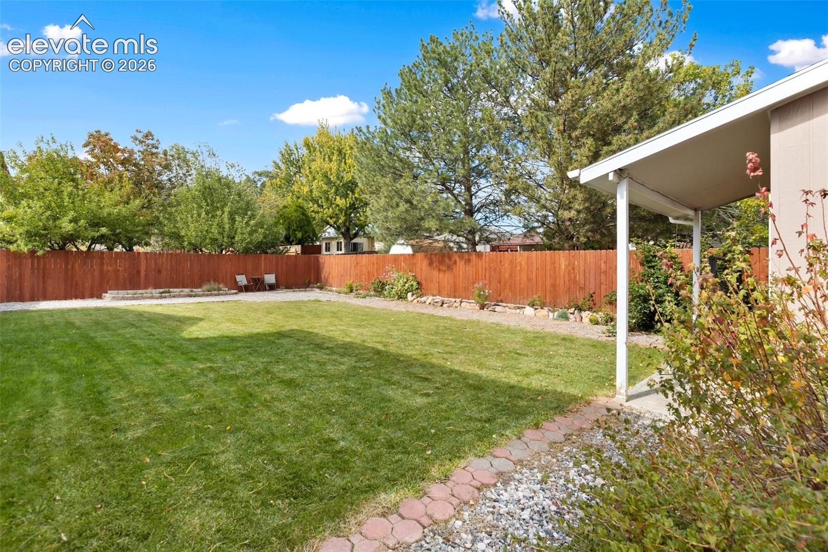 Listing photo 36 for 615 Twinflower Drive