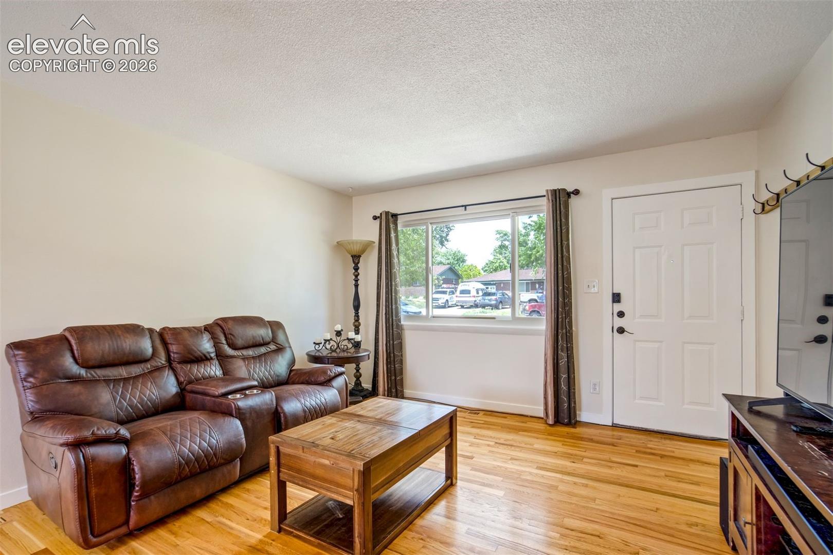 112 Roosevelt Street, photo 5