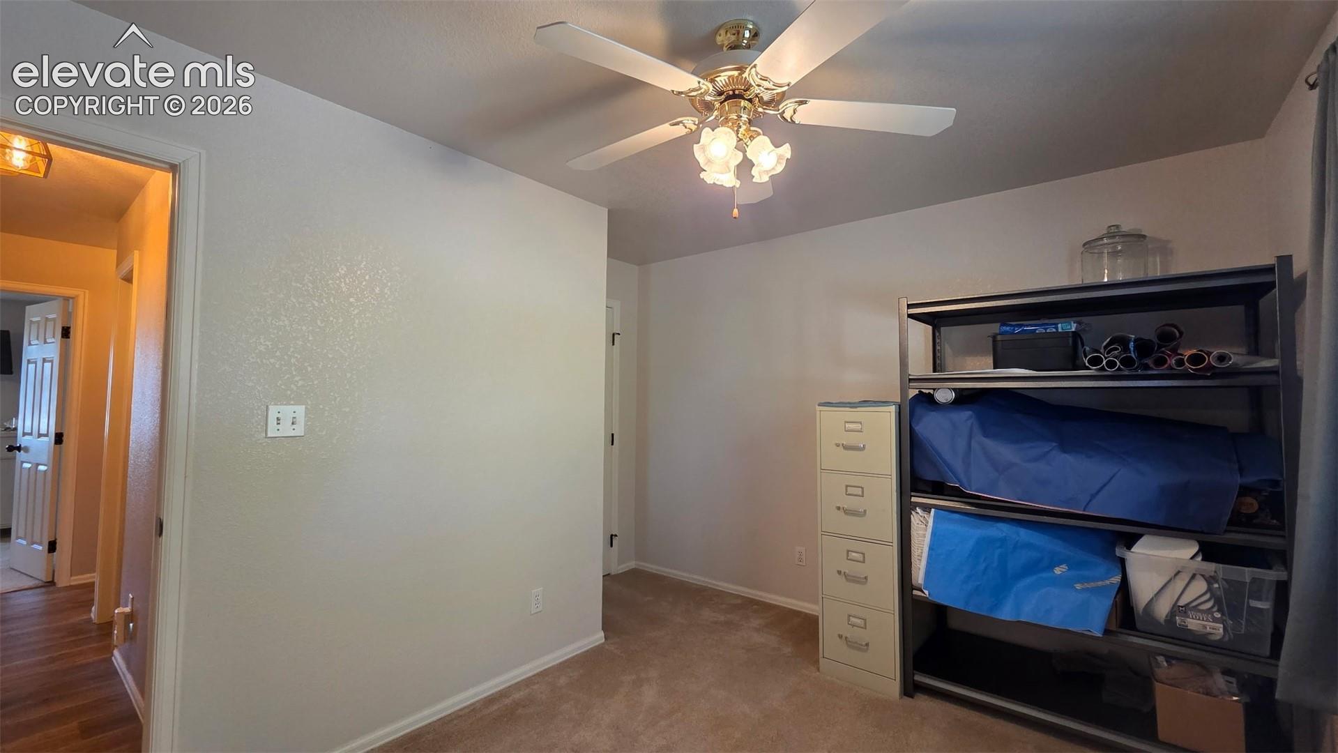 Listing photo 16 for 480 S Tejon Avenue