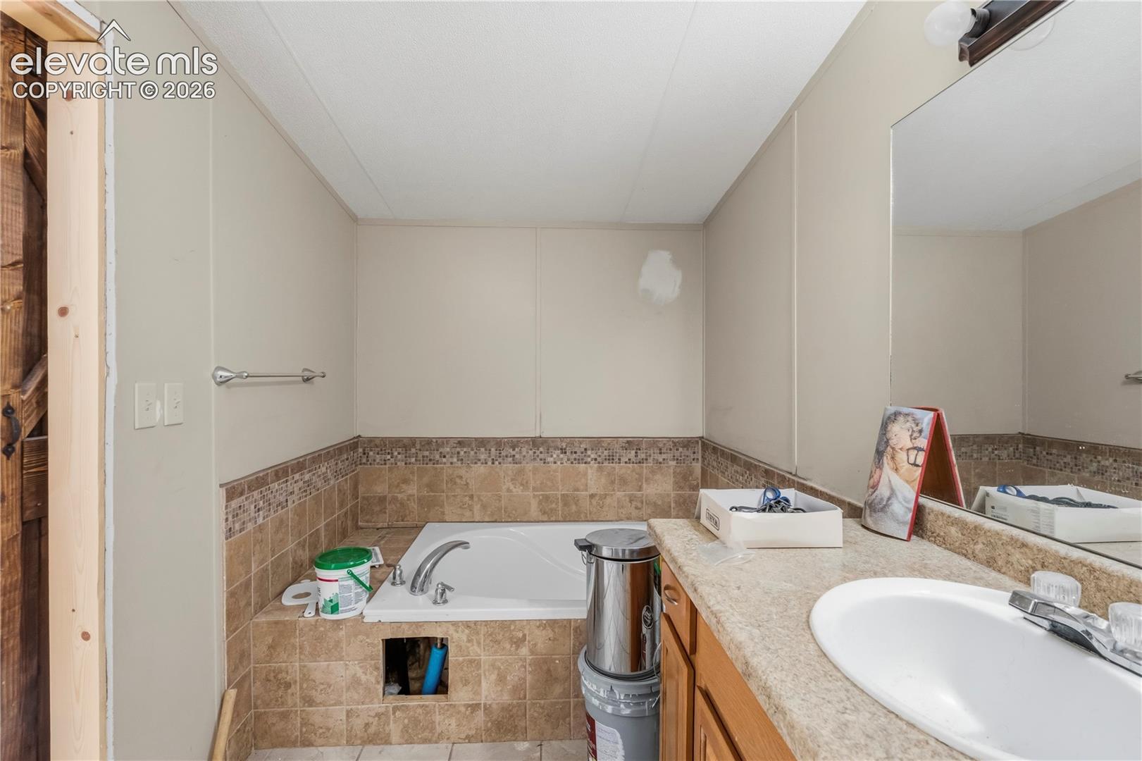 Listing photo 25 for 114 Mojave Way