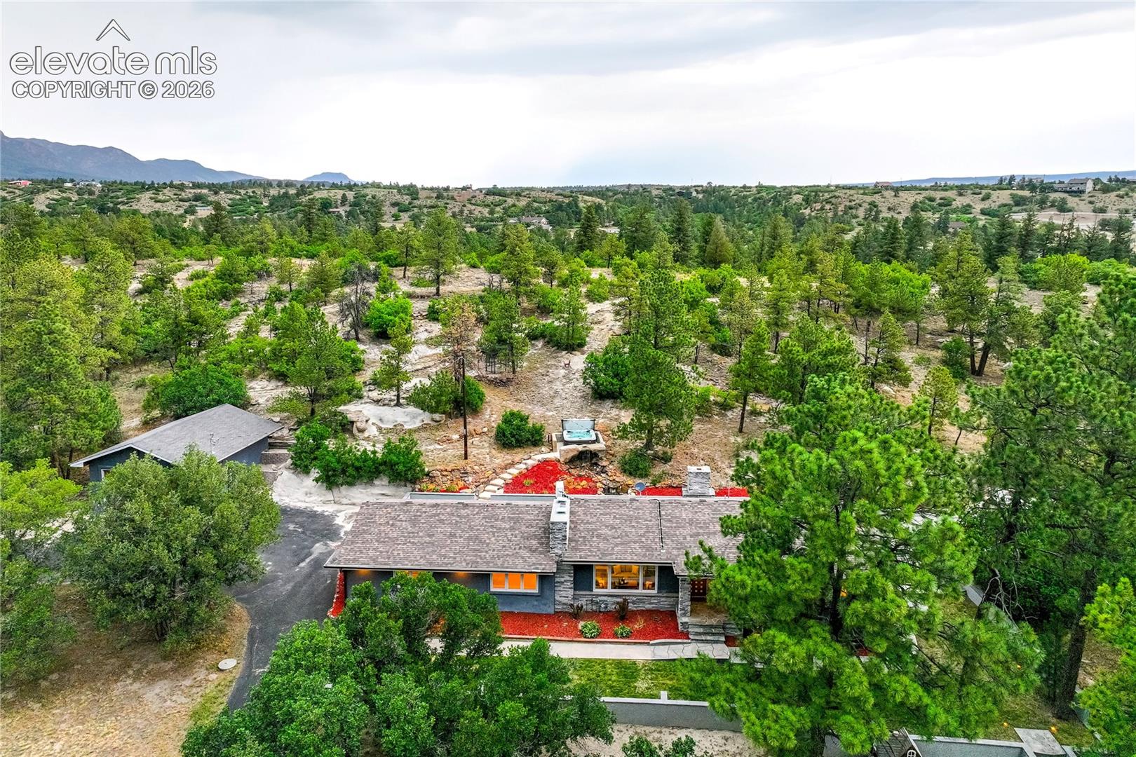 1070 Hidden Valley Road