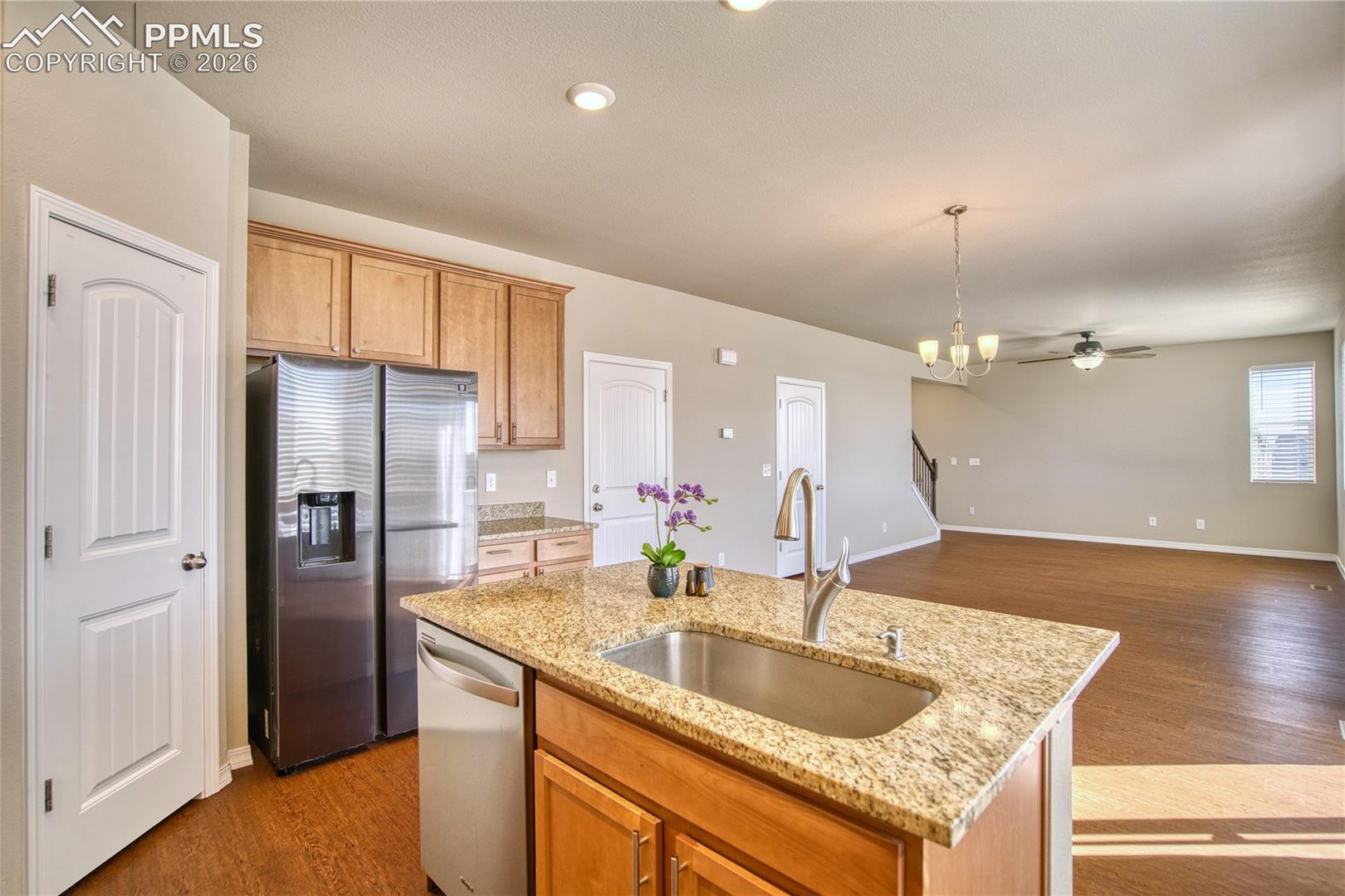 Listing photo 12 for 10104 Bluffstone Court