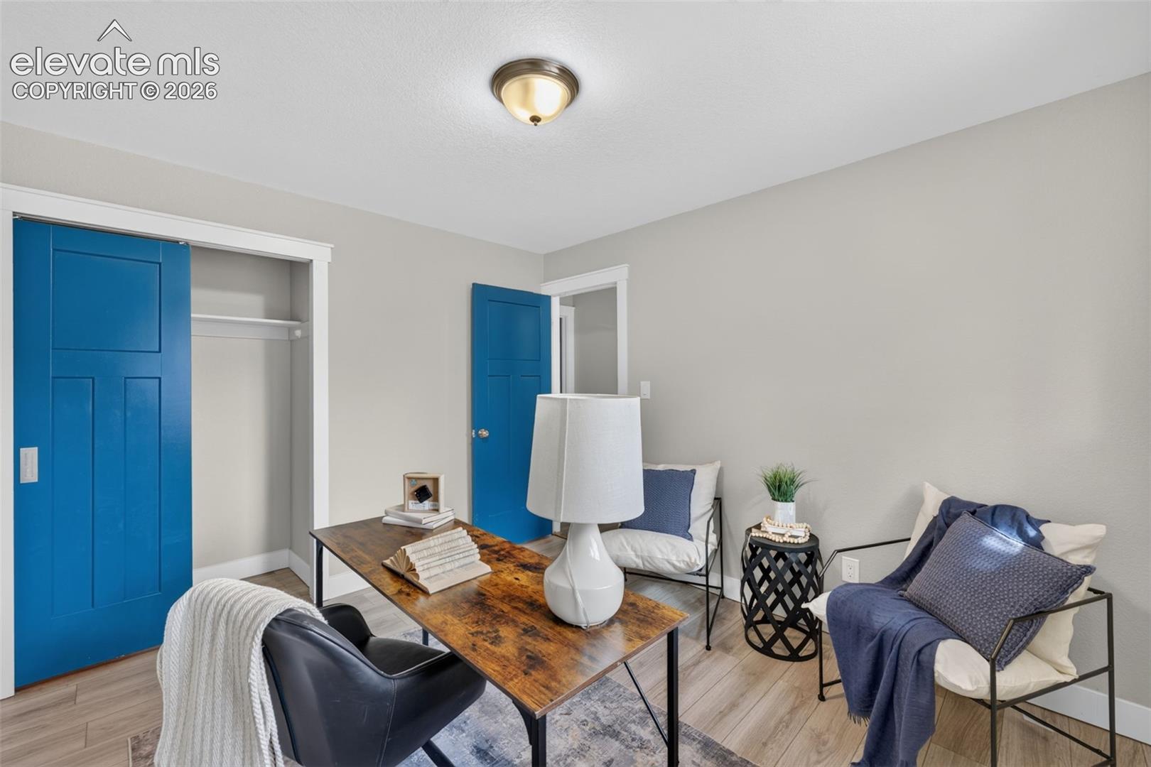 Listing photo 16 for 7 N Dartmouth Street