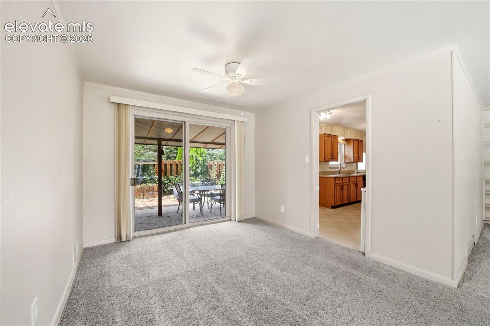 Listing photo 10 for 1406 Iowa Avenue