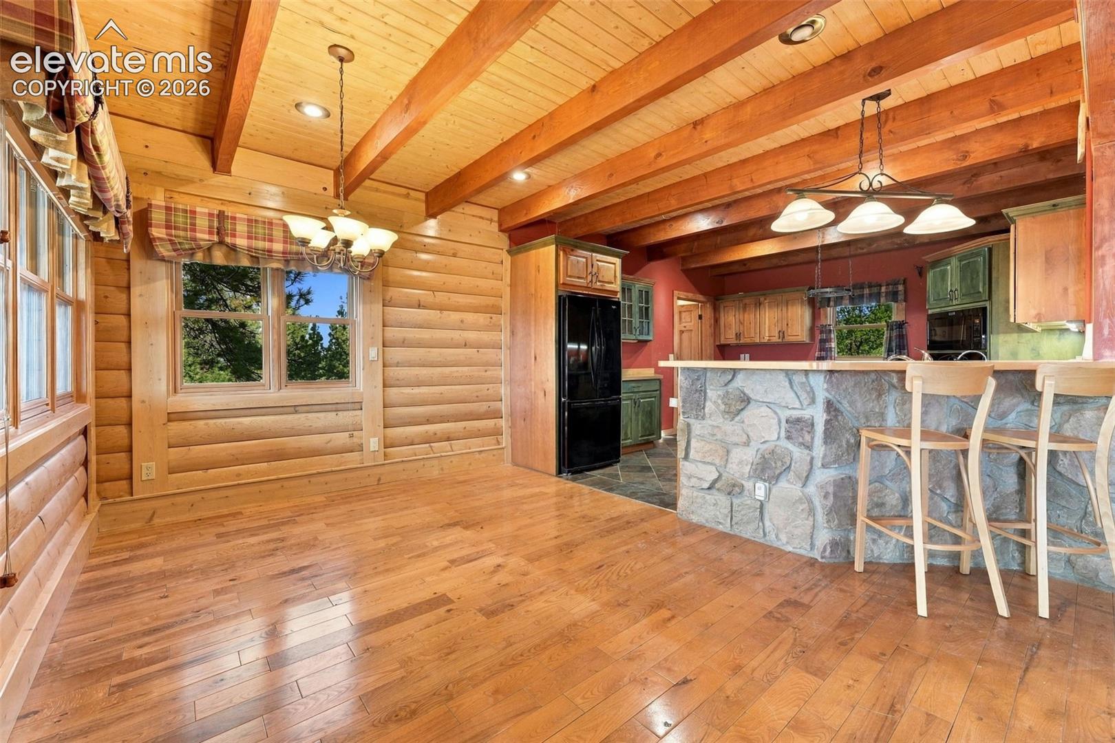 Listing photo 9 for 2362 Black Fawn Lane