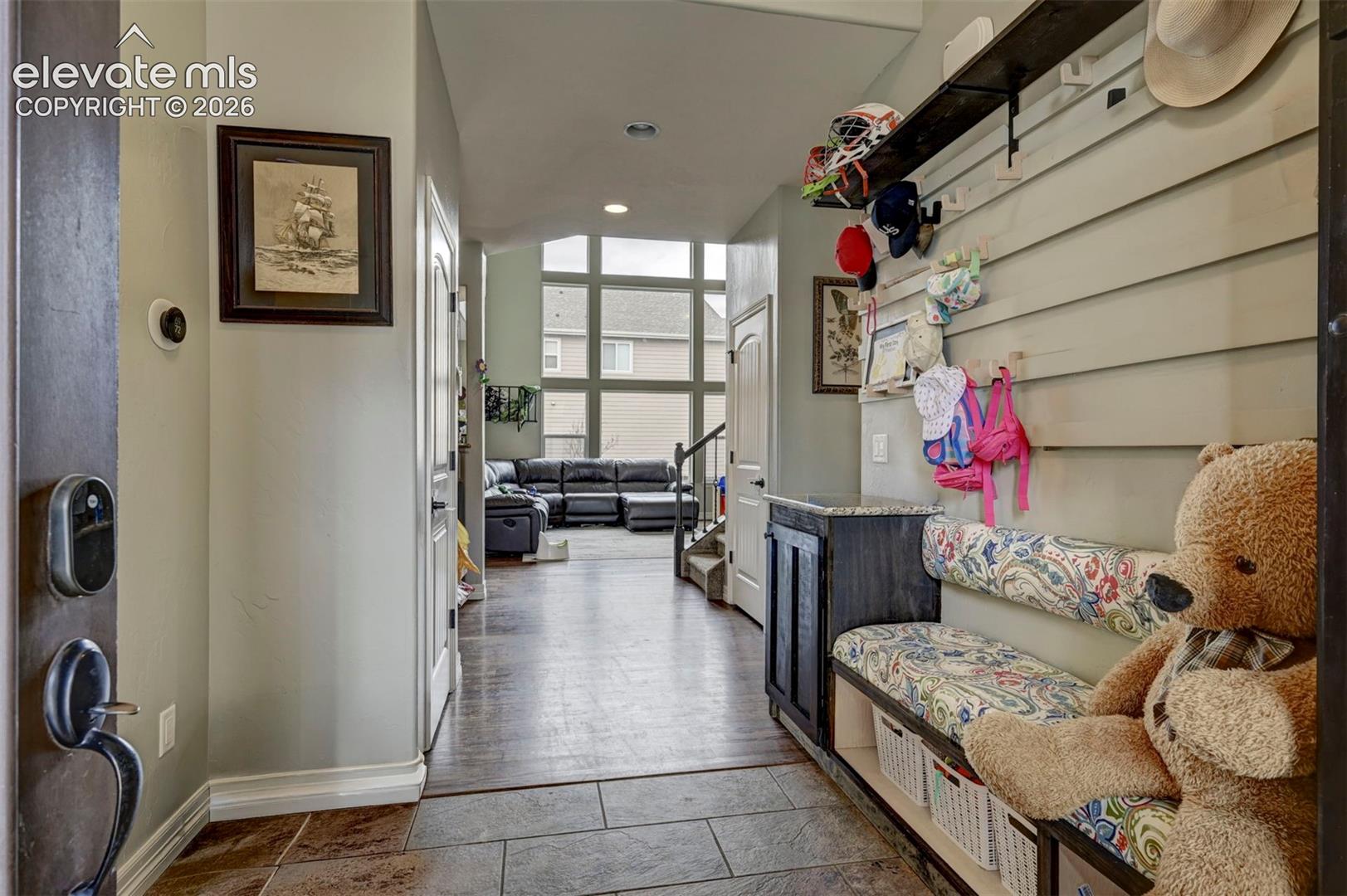 Listing photo 18 for 10249 Mt Lincoln Drive
