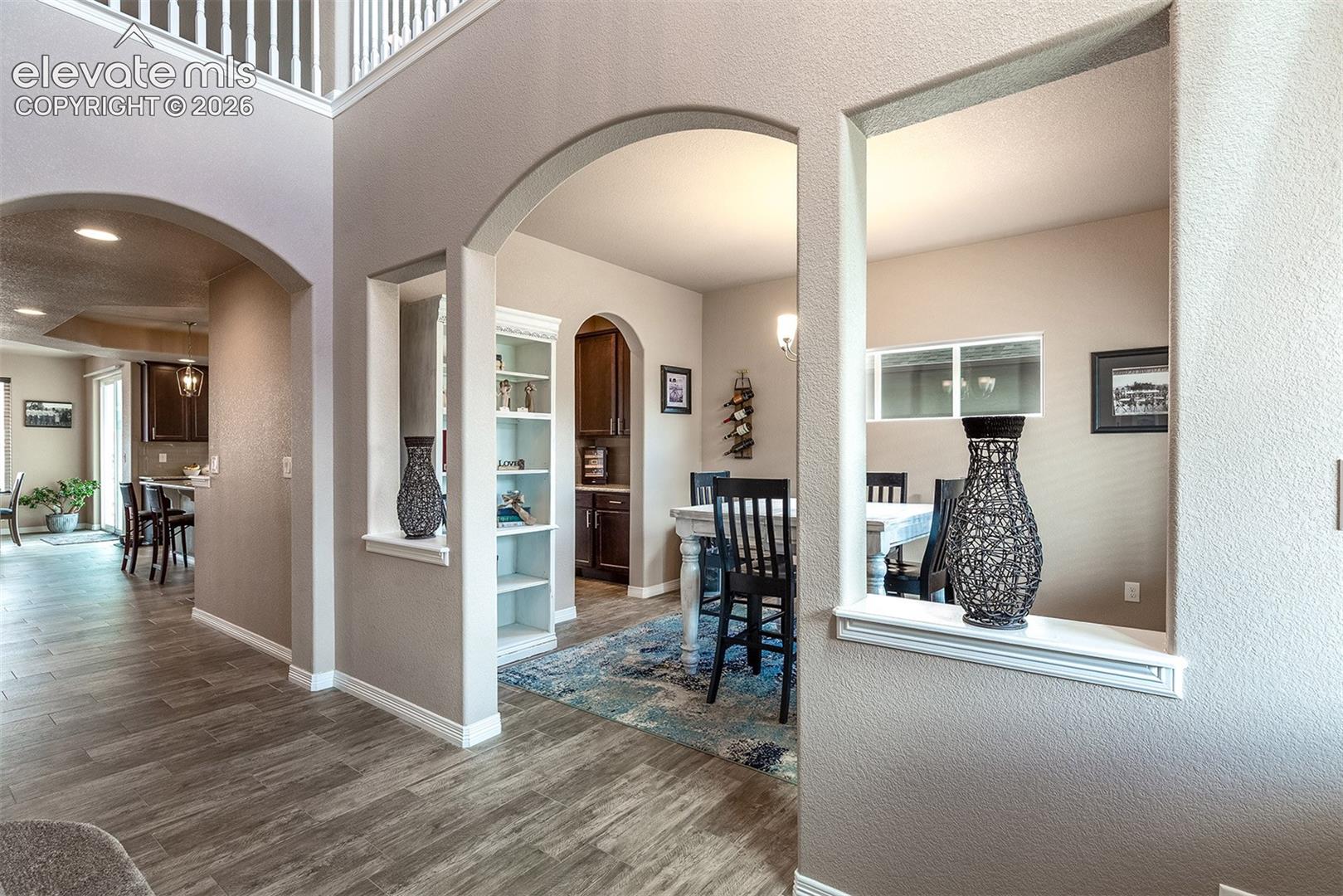 Listing photo 5 for 9652 Emerald Vista Drive