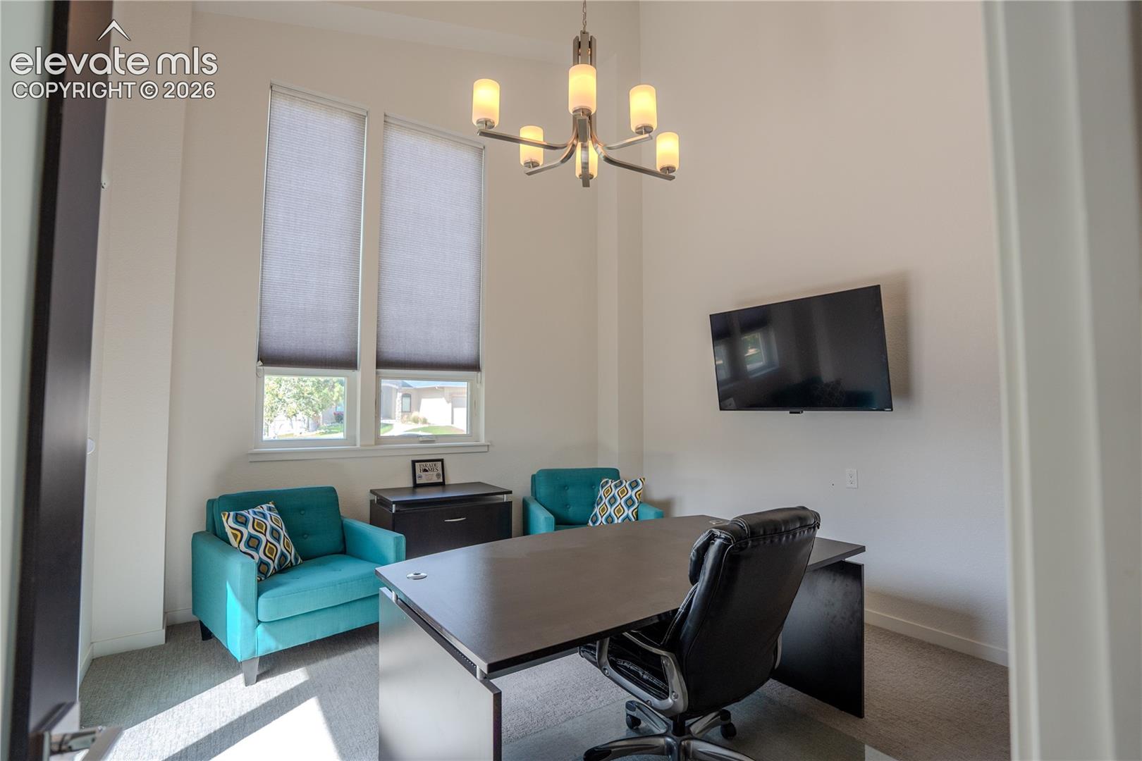 Listing photo 33 for 5638 Venezia Way
