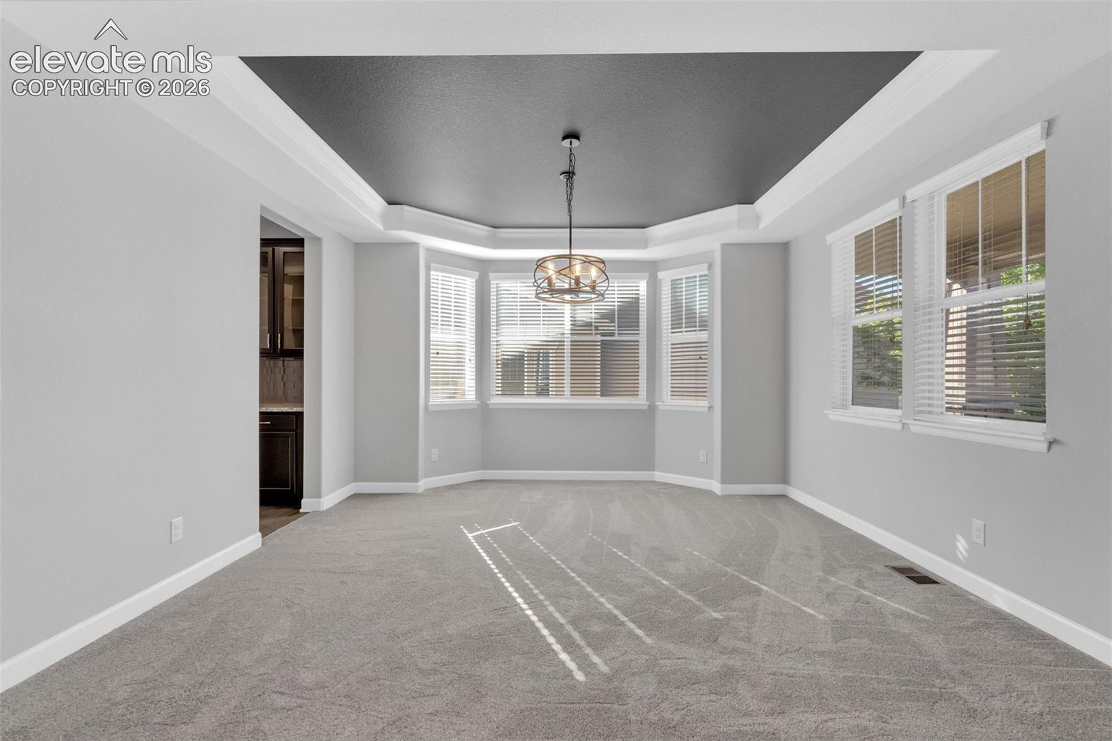 Listing photo 12 for 5728 Clover Ridge Circle