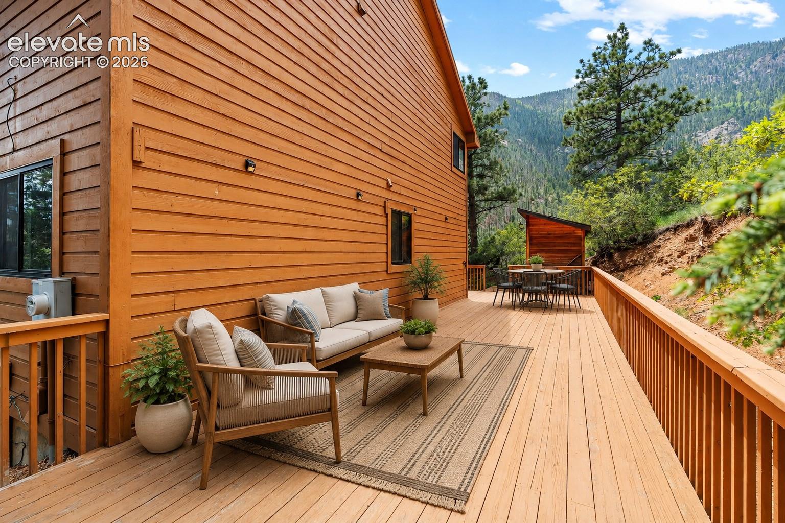 Listing photo 7 for 4440 Prairie Street