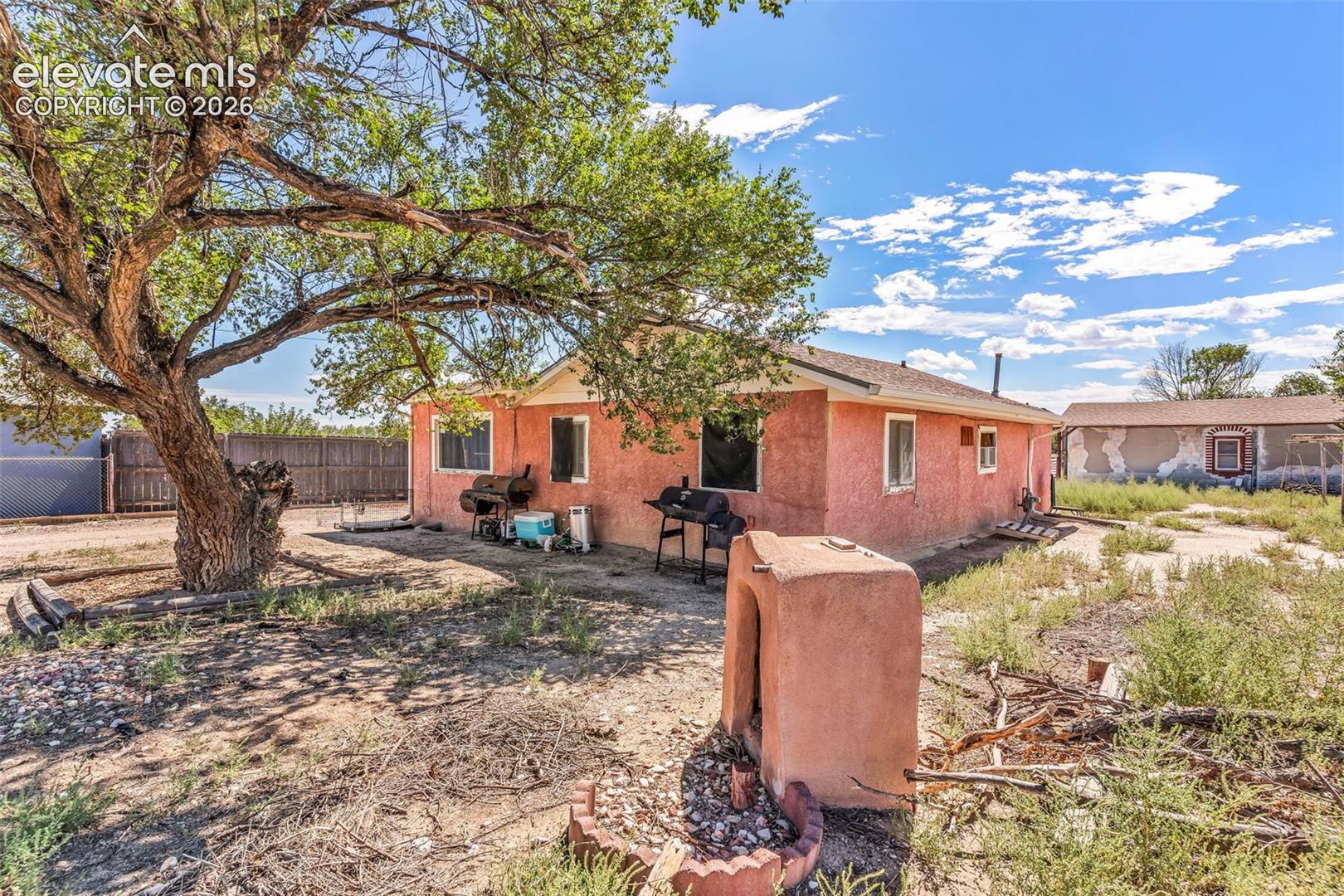 Listing photo 20 for 2120 W 11th Street
