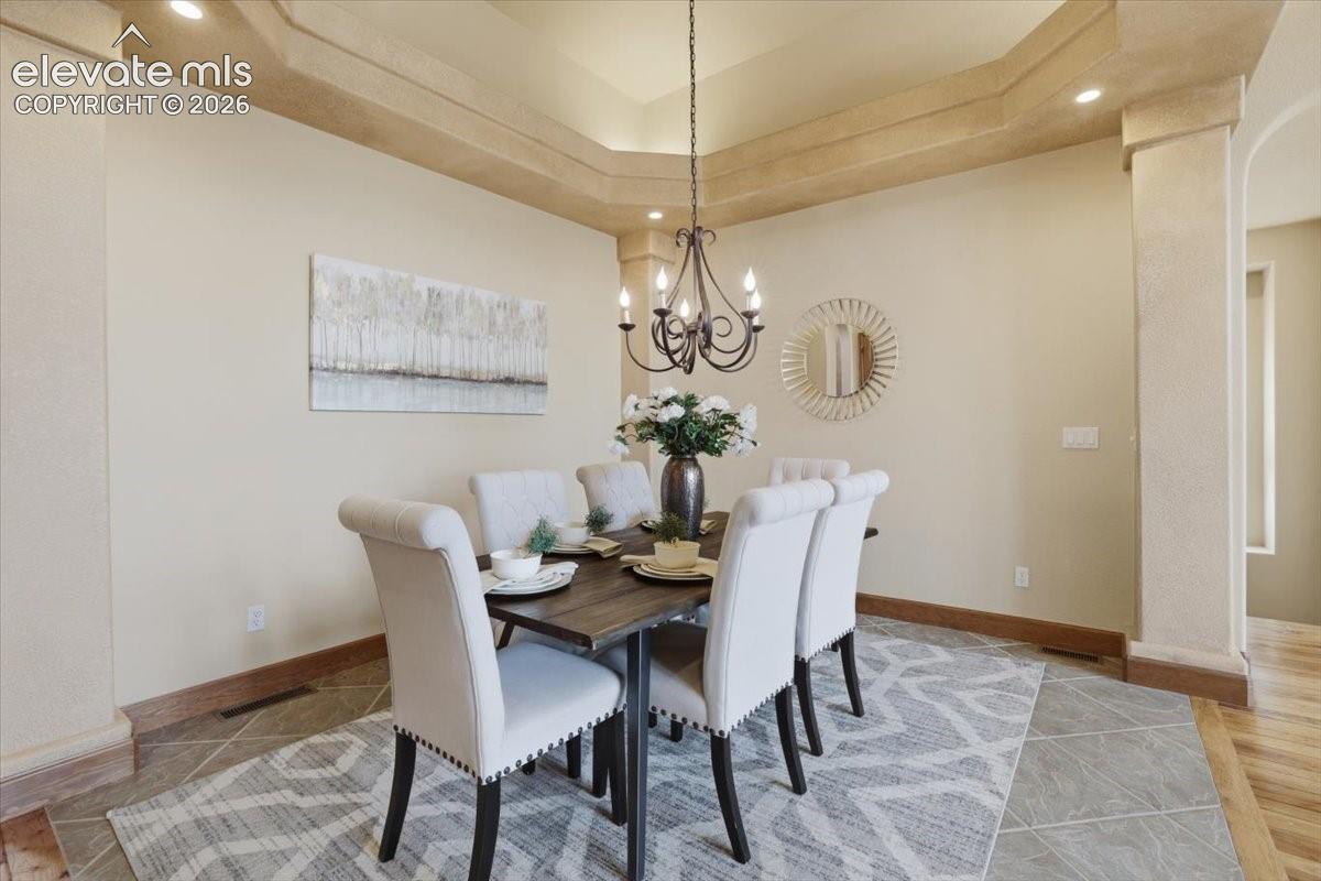 Listing photo 5 for 13485 Cedarville Way