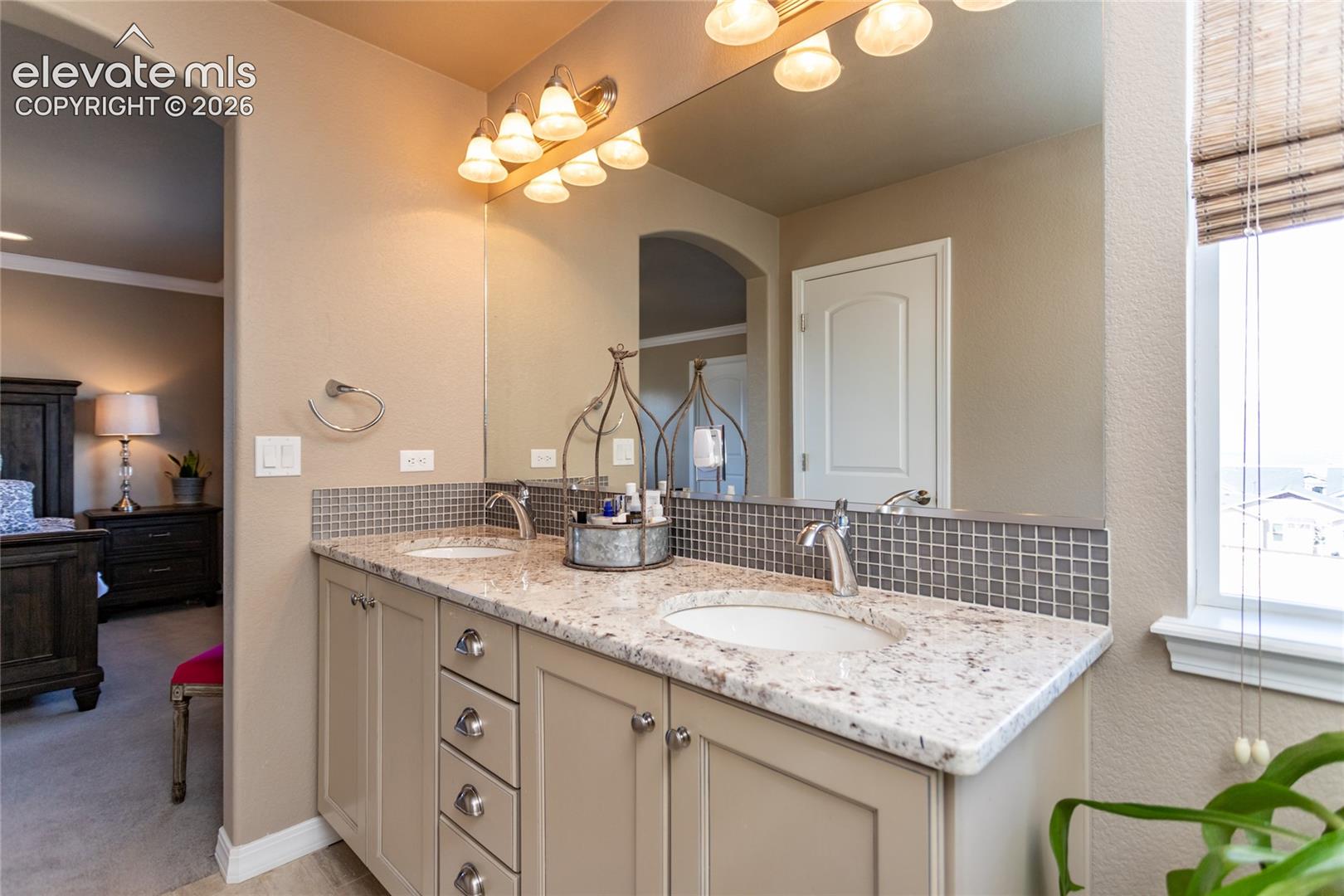 Listing photo 18 for 11068 Echo Canyon Drive