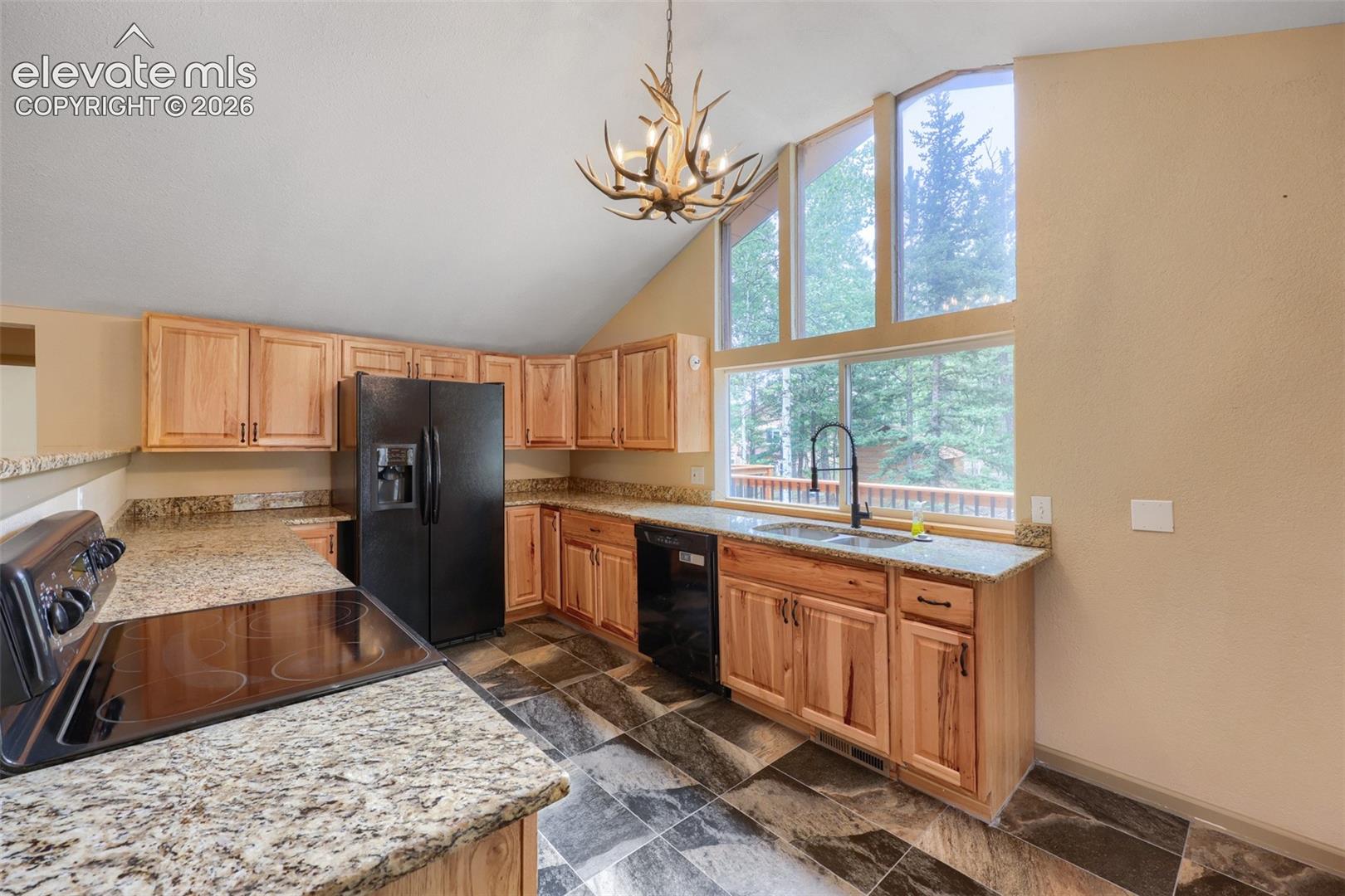 Listing photo 11 for 44 Anderson Road