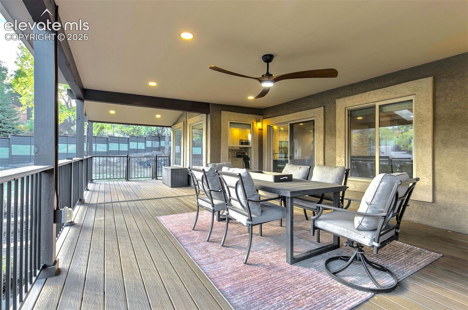 Listing photo 34 for 1825 Parkview Boulevard