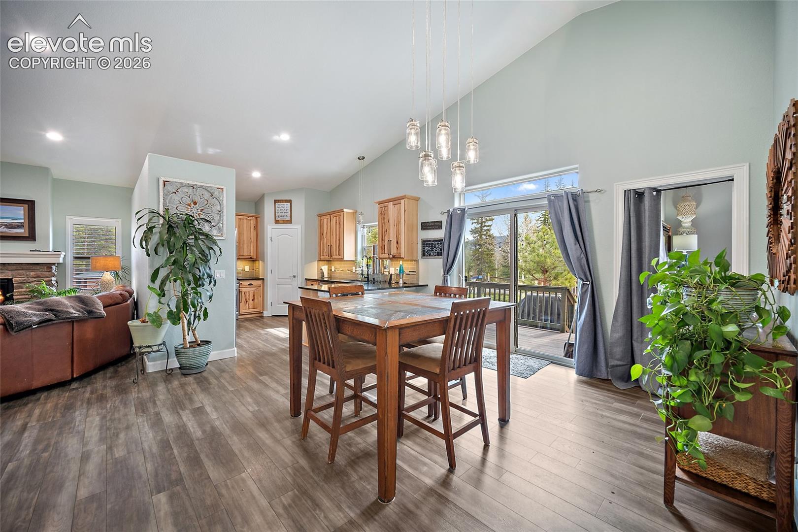 Listing photo 12 for 1101 Ptarmigan Drive