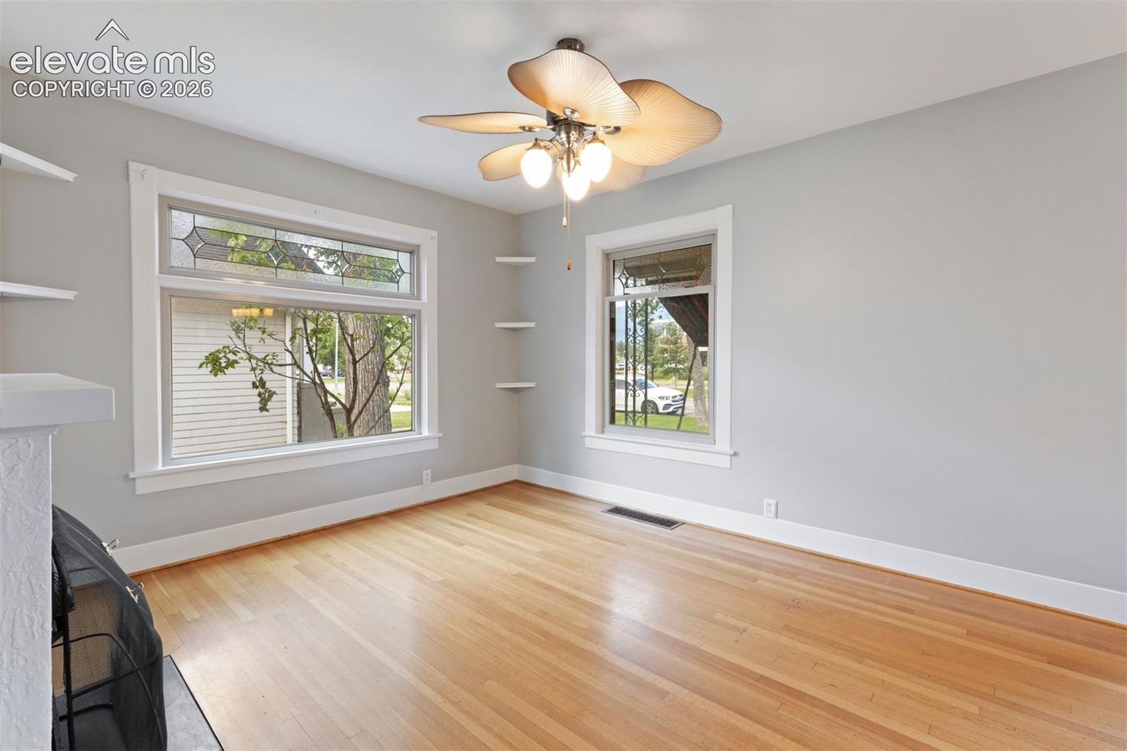 Listing photo 10 for 2309 N Nevada Avenue