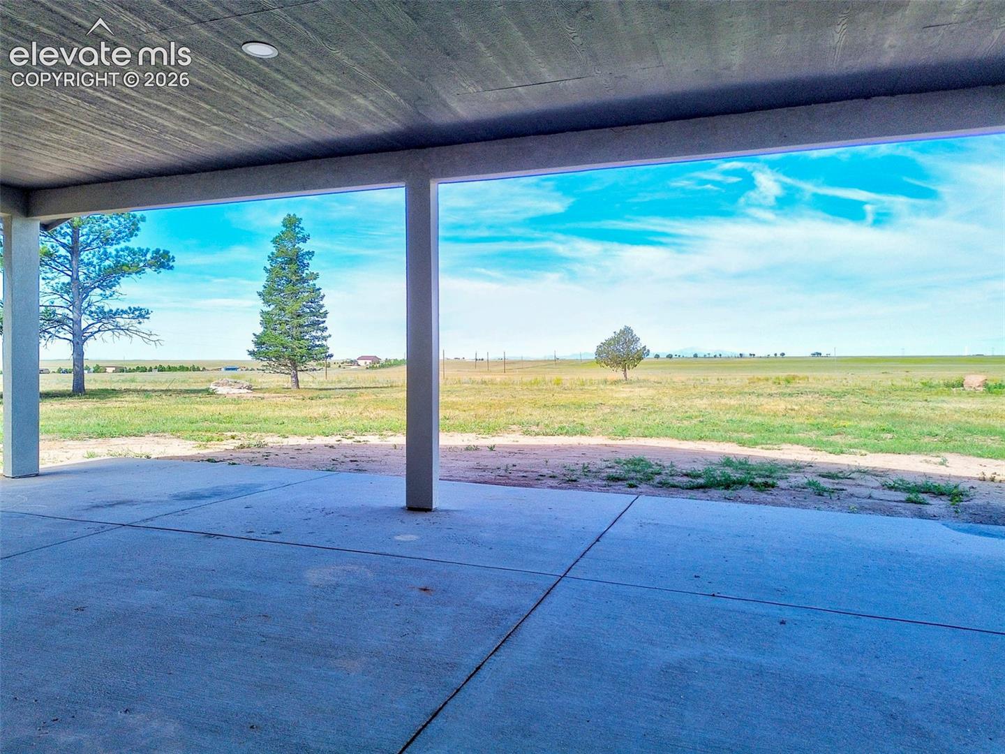 Listing photo 6 for 4520 N Ramah Highway