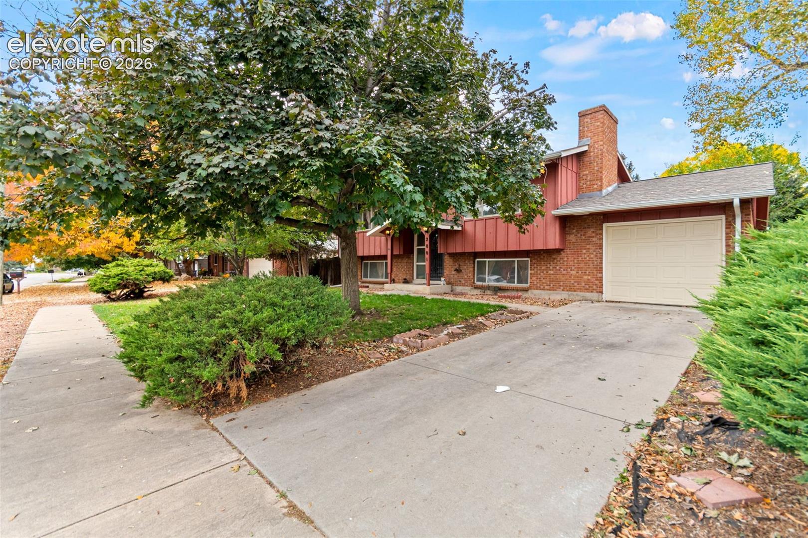 Listing photo 3 for 2801 S Reed Street