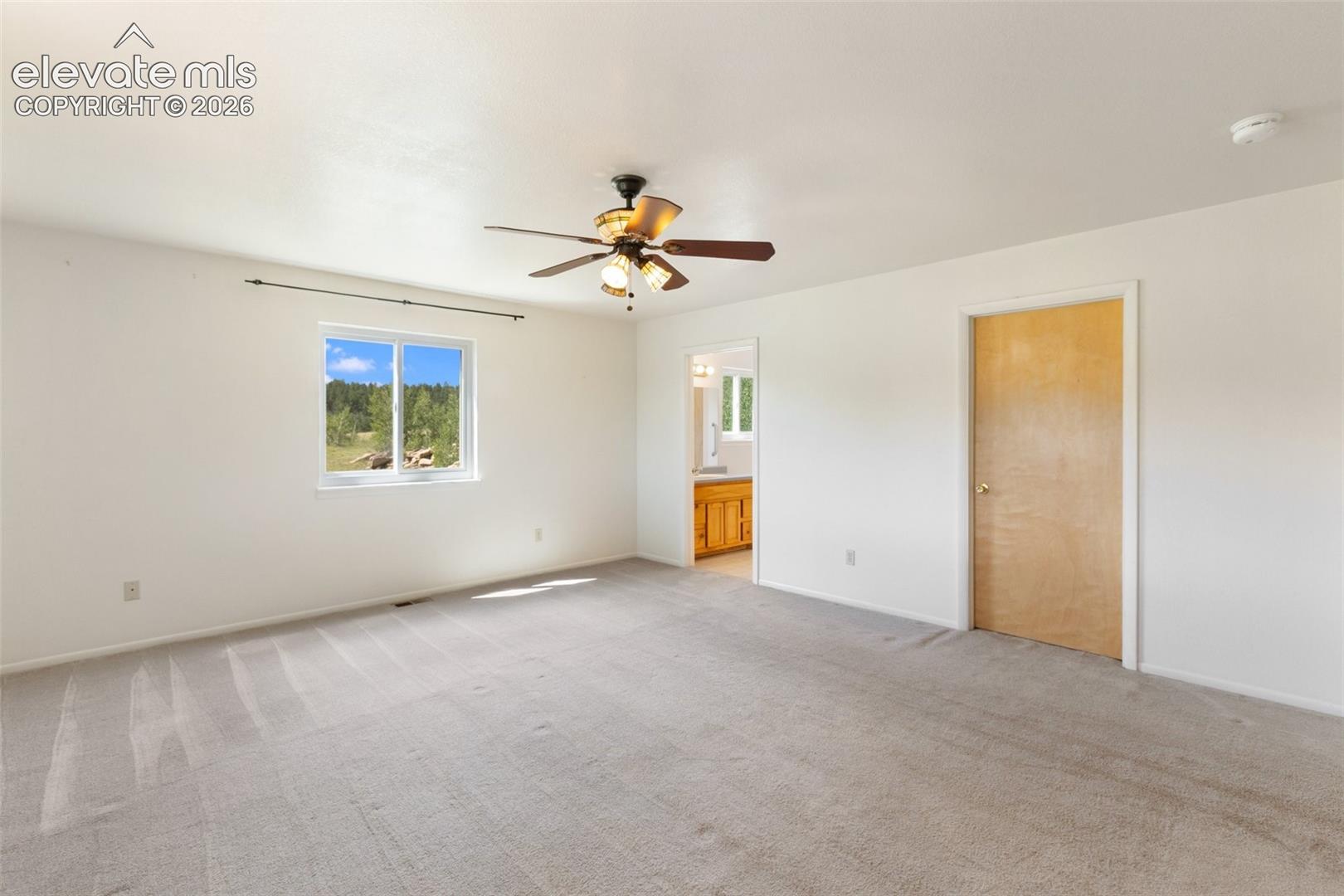 Listing photo 34 for 3050 Homestake Place