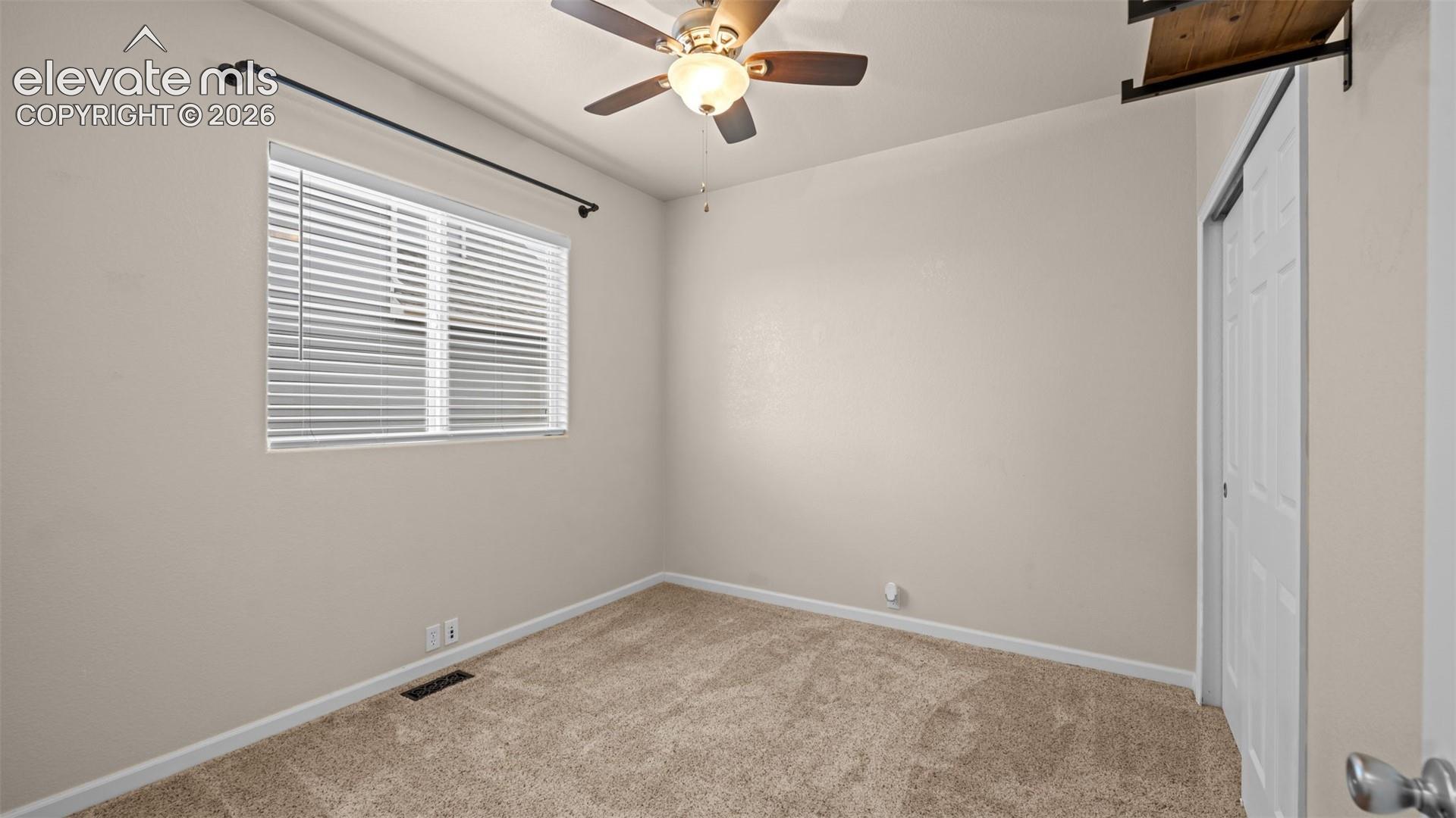 Listing photo 18 for 7514 Jaoul Point