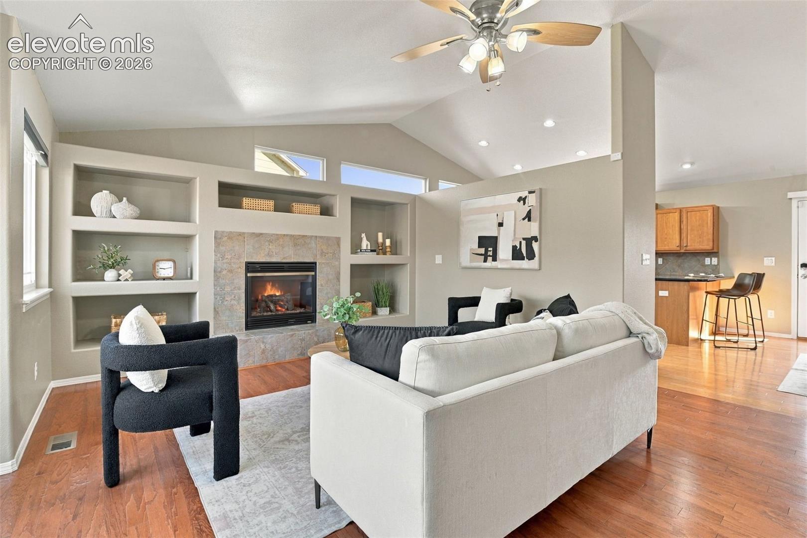 Listing photo 5 for 10467 Mile Post Loop