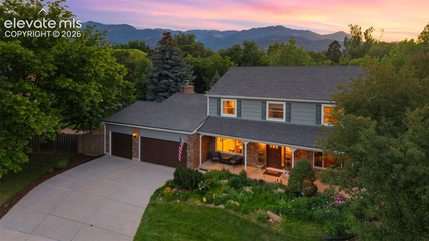 216 W Cheyenne Mountain Boulevard — listing photo