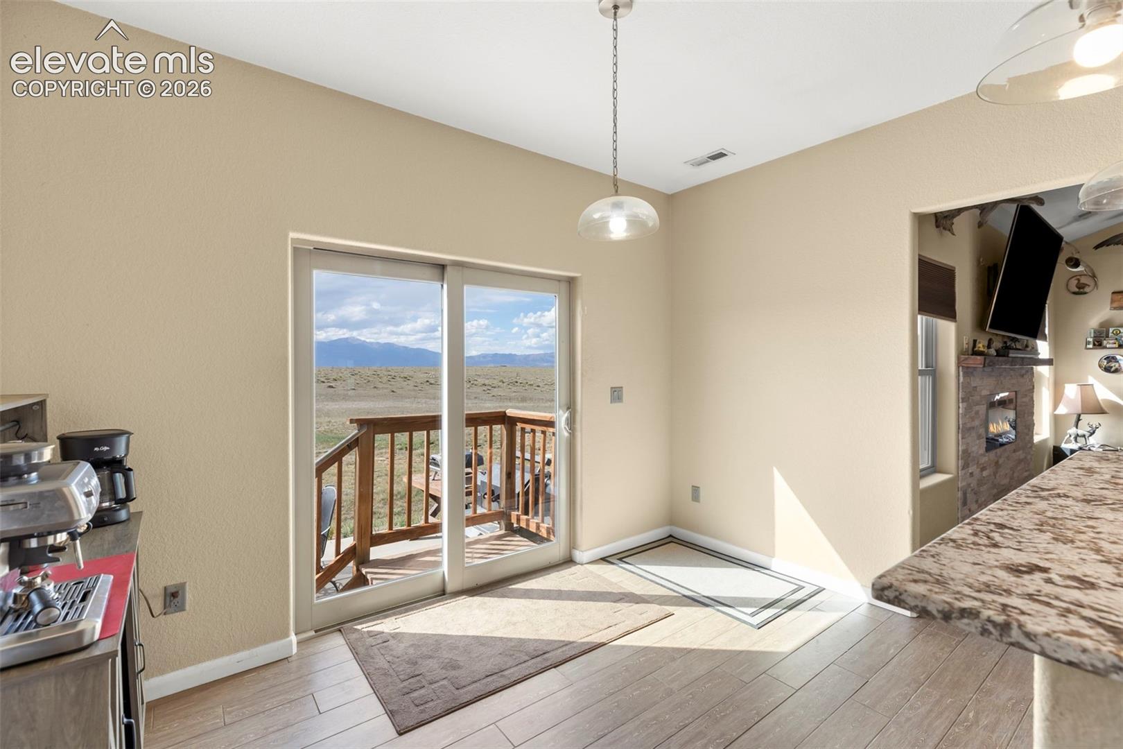 Listing photo 15 for 3140 Hoofprint Road