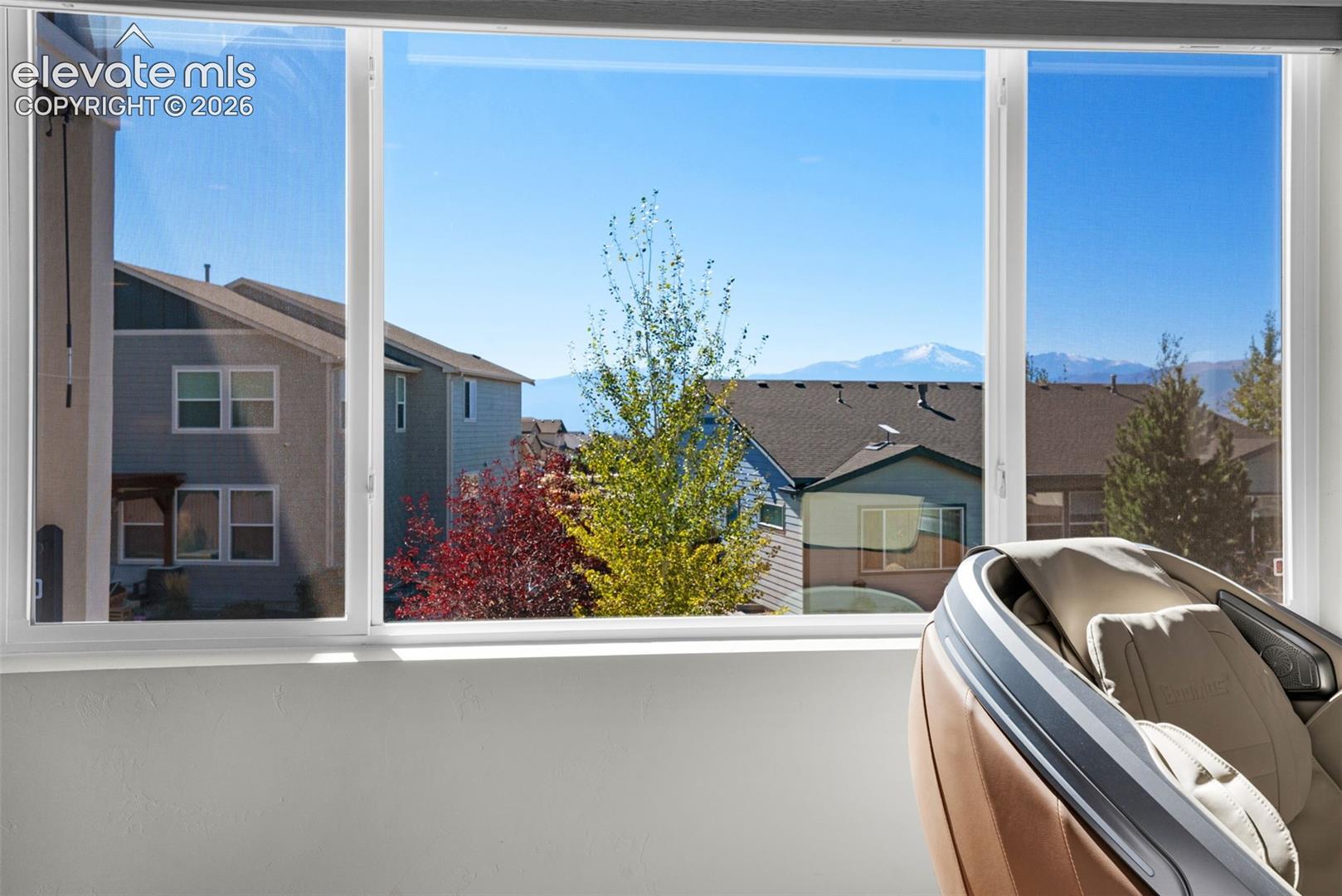 Listing photo 5 for 3431 Wind Waker Way