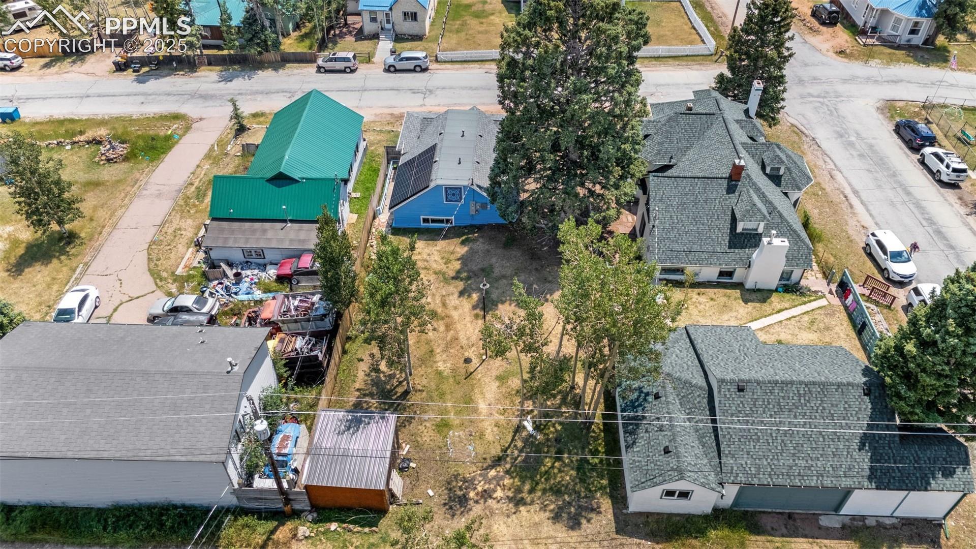 Listing photo 27 for 137 W Eaton Avenue