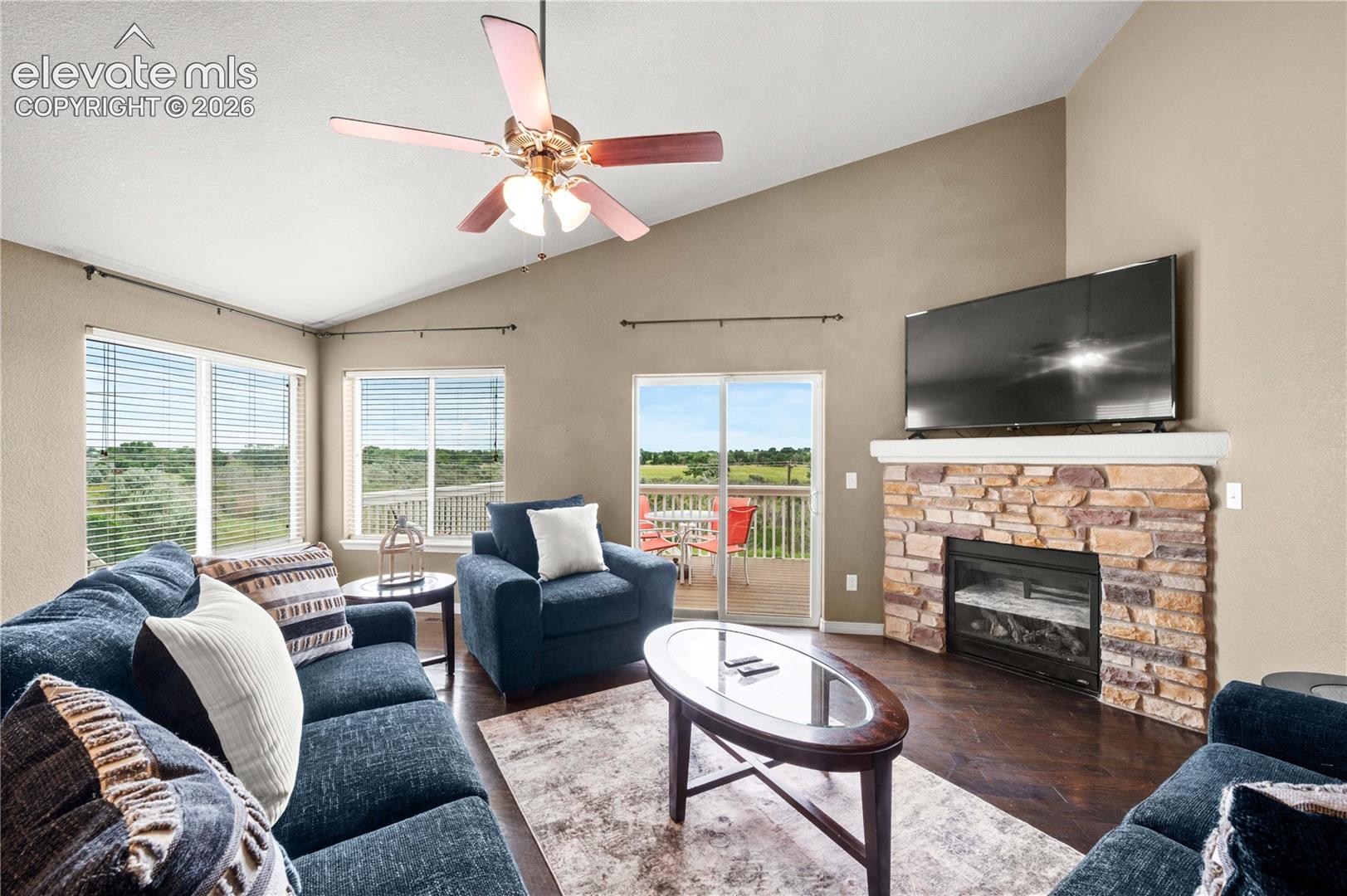 Listing photo 5 for 9223 Waters Edge Drive
