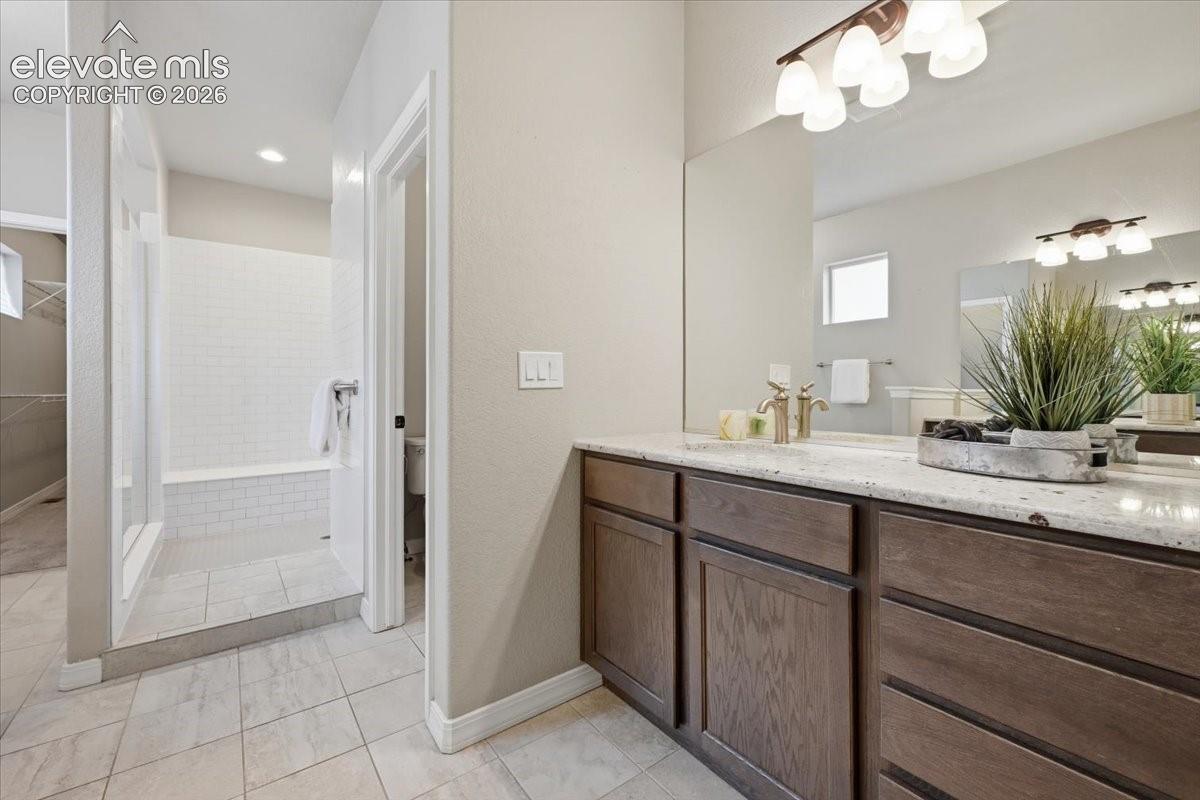 Listing photo 23 for 10398 Sharon Springs Drive
