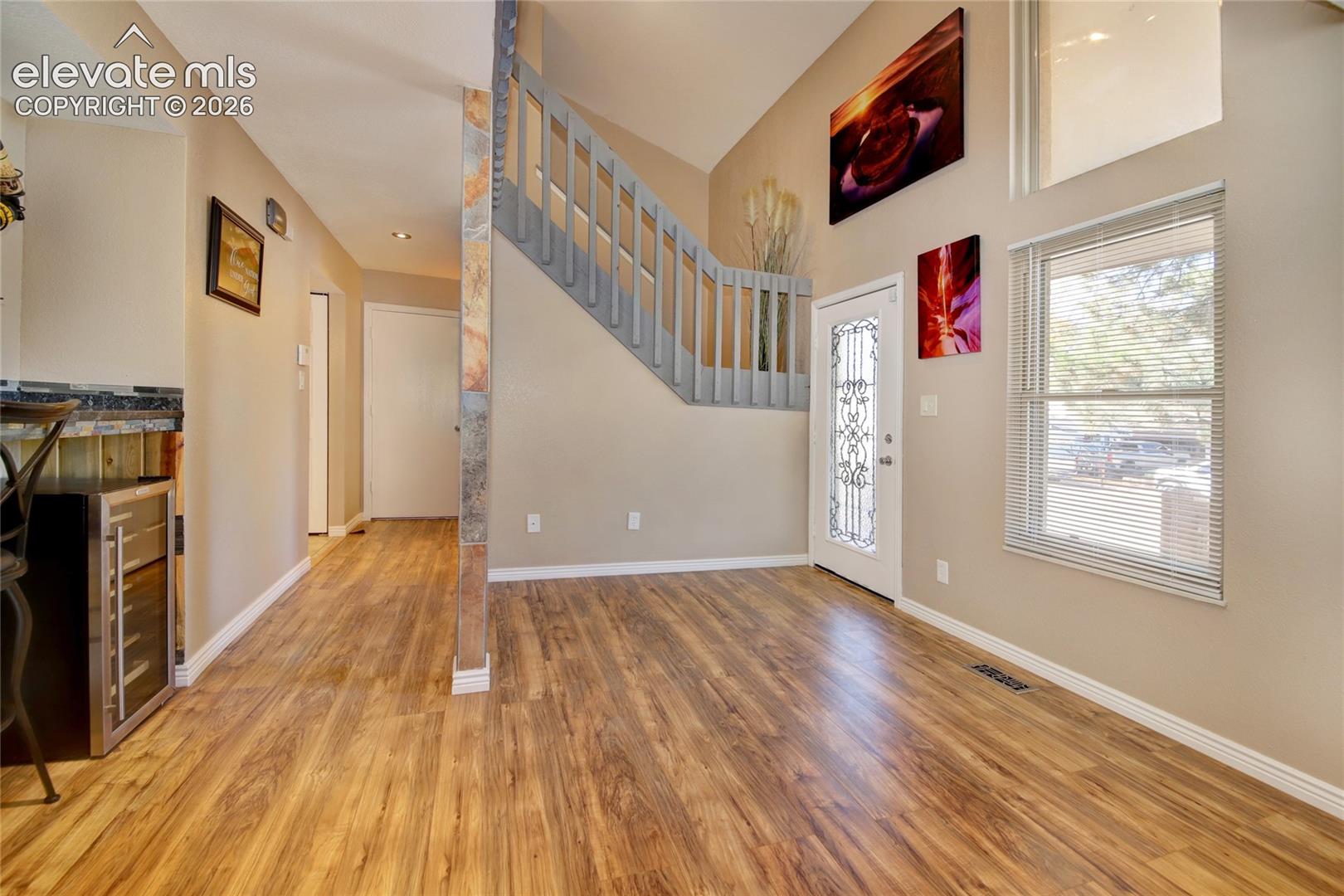 Listing photo 3 for 6425 Galway Drive
